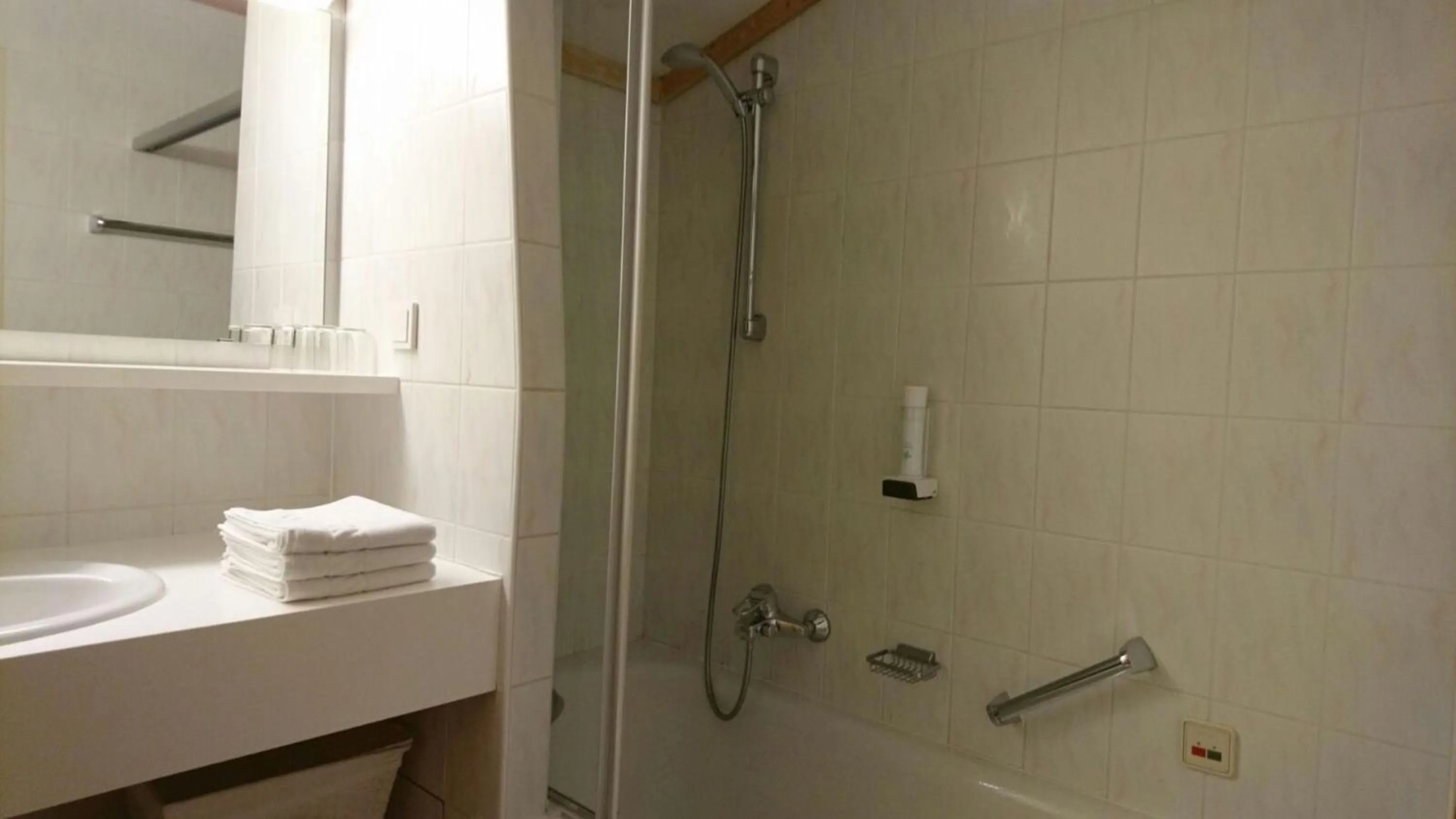 Bathroom in Appartementhotel Hechenberg