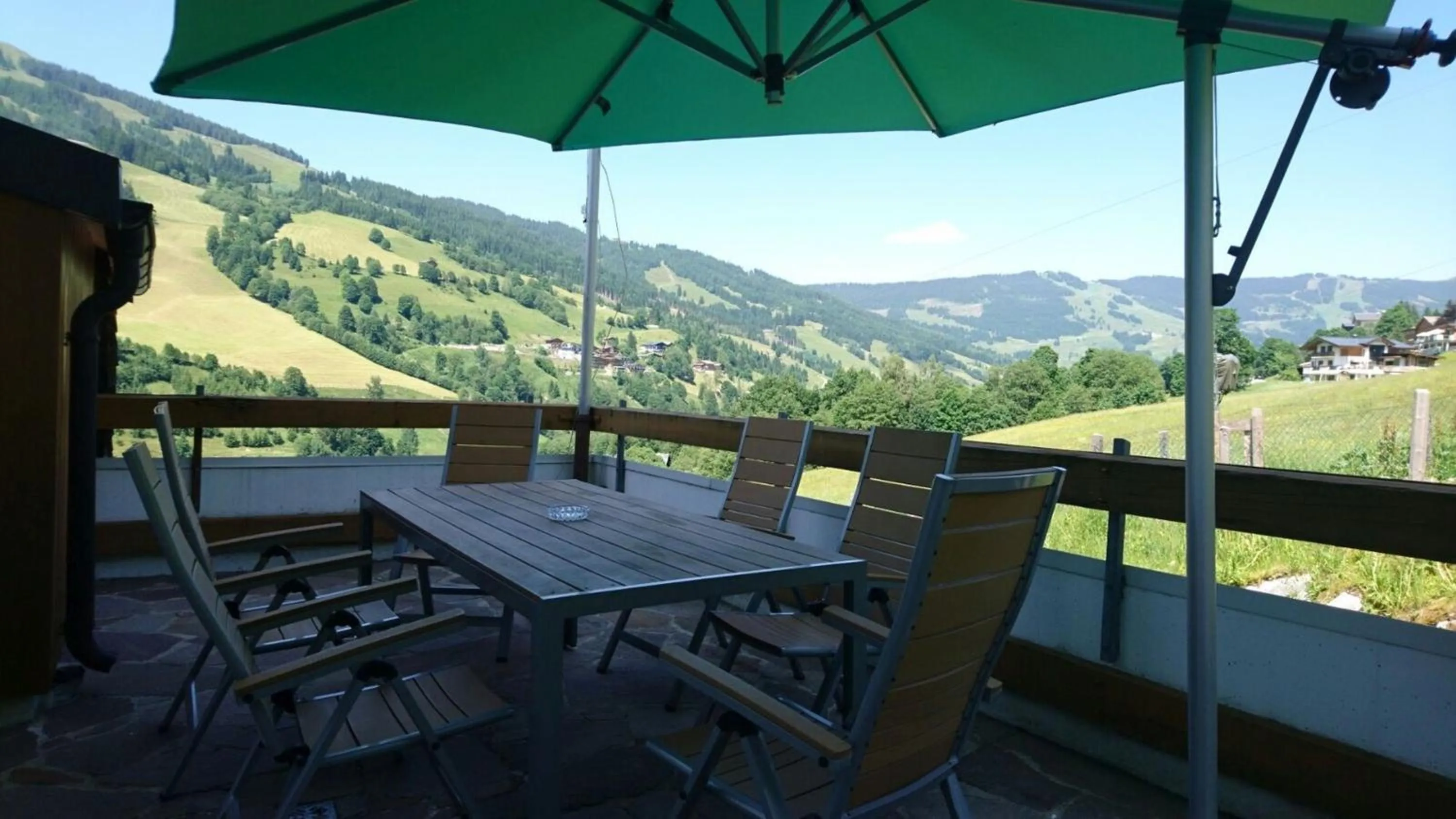 Balcony/Terrace in Appartementhotel Hechenberg