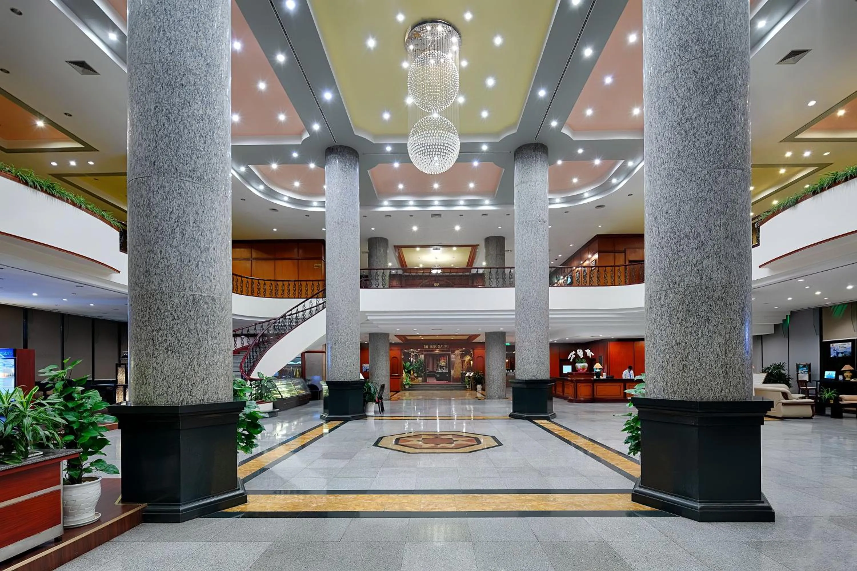 Lobby or reception in Halong Plaza Hotel