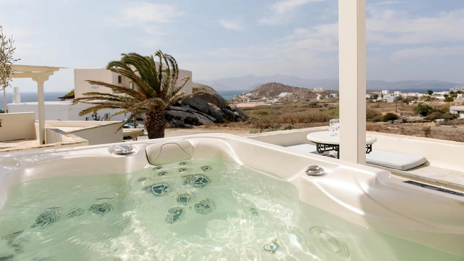 Hot Tub in Proteas Hotel & Suites