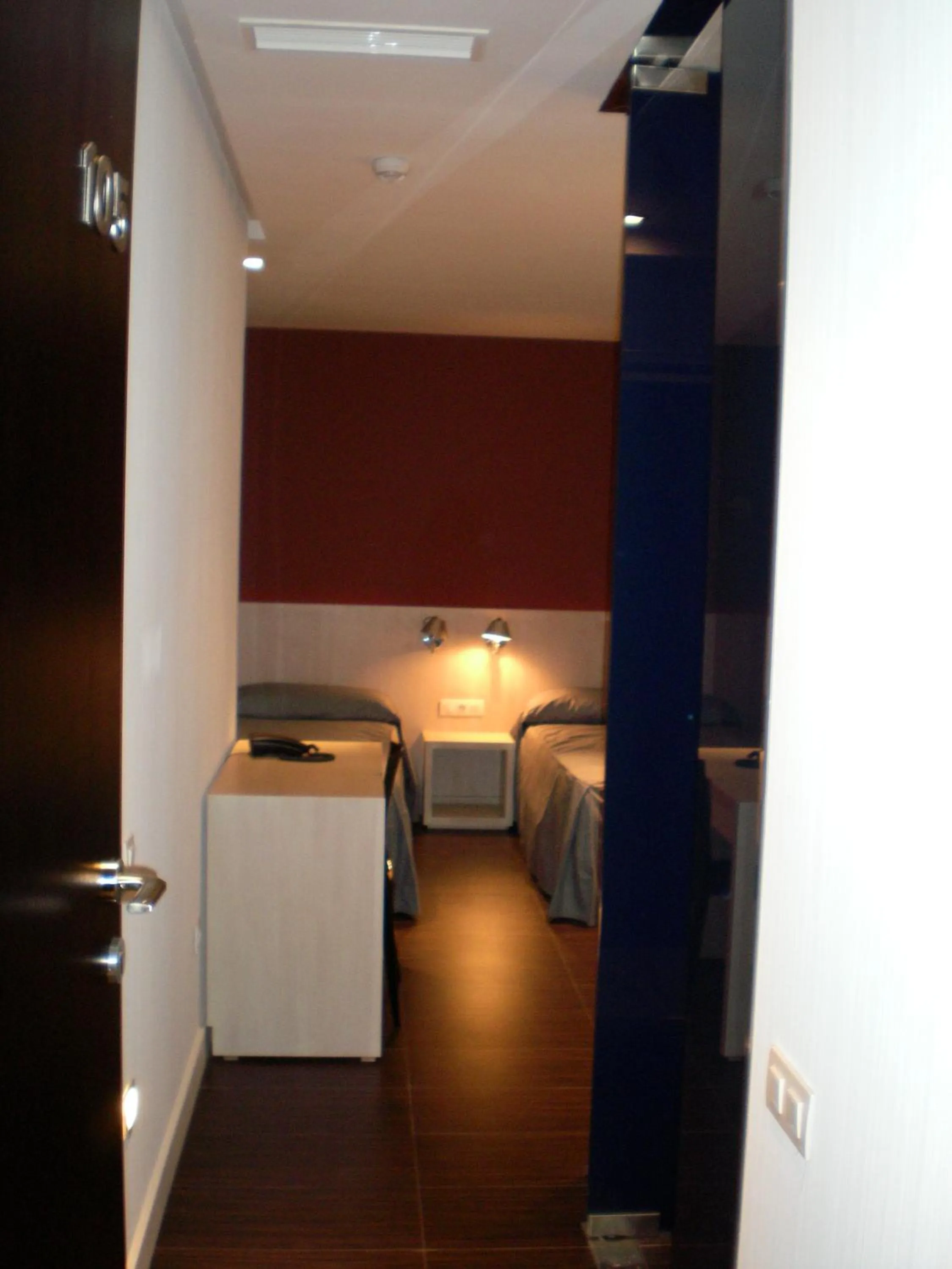 Photo of the whole room, Bed in El Globo