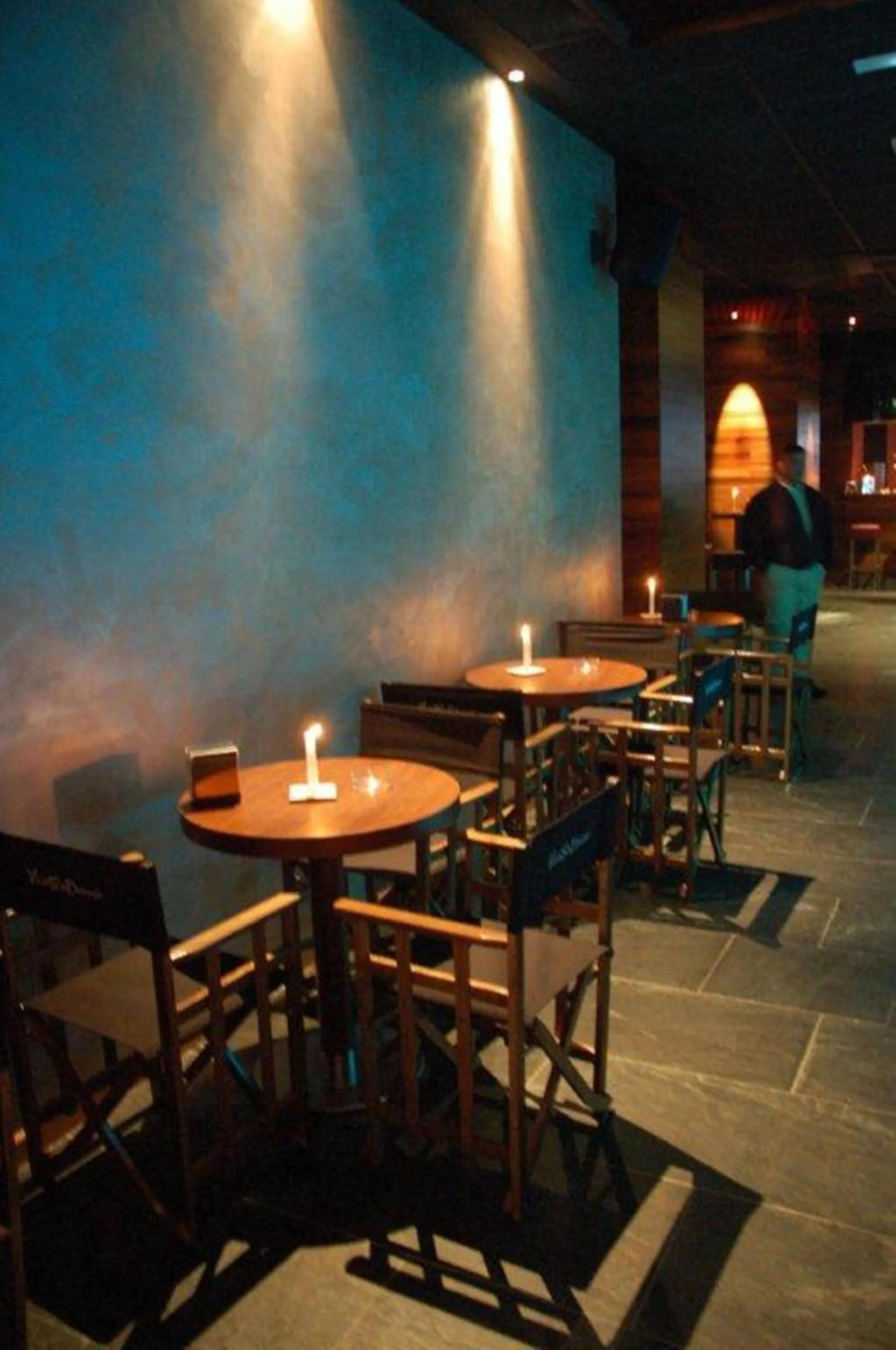 Property building in El Globo