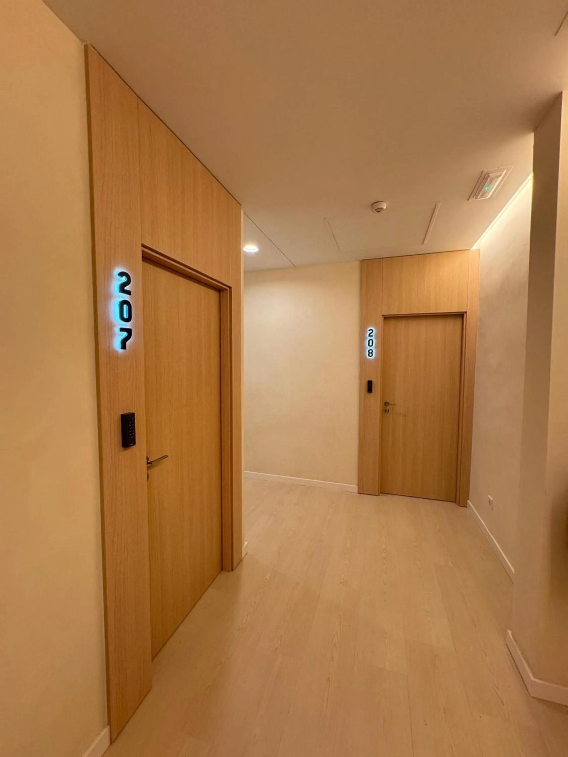 Property building in El Globo