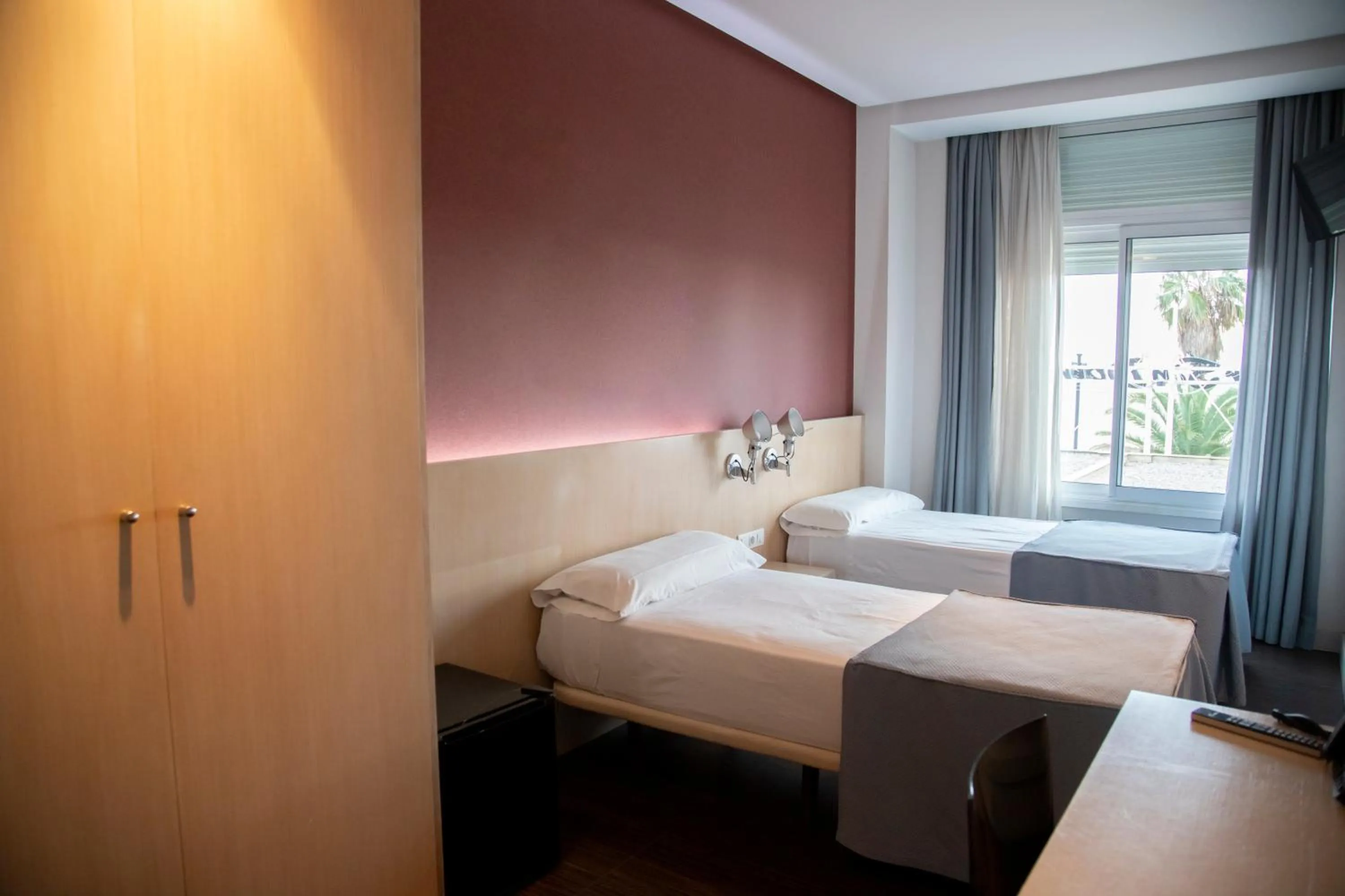 Sea view, Bed in El Globo