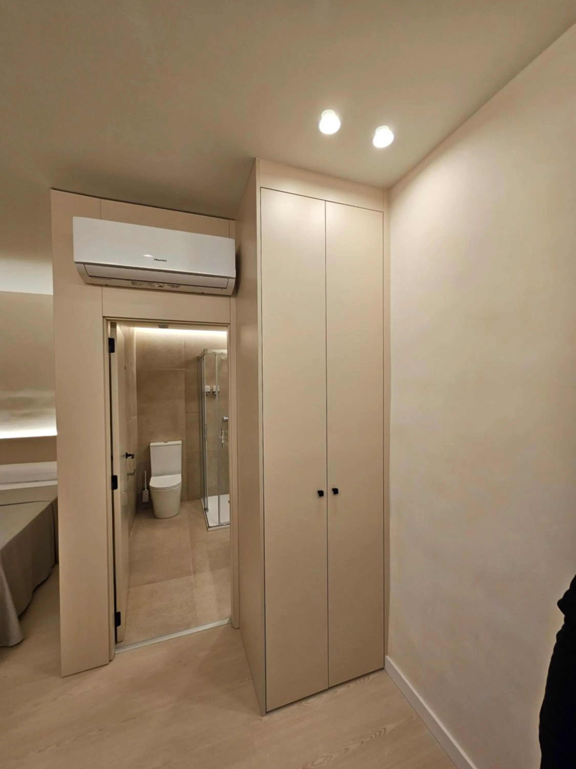 Photo of the whole room in El Globo