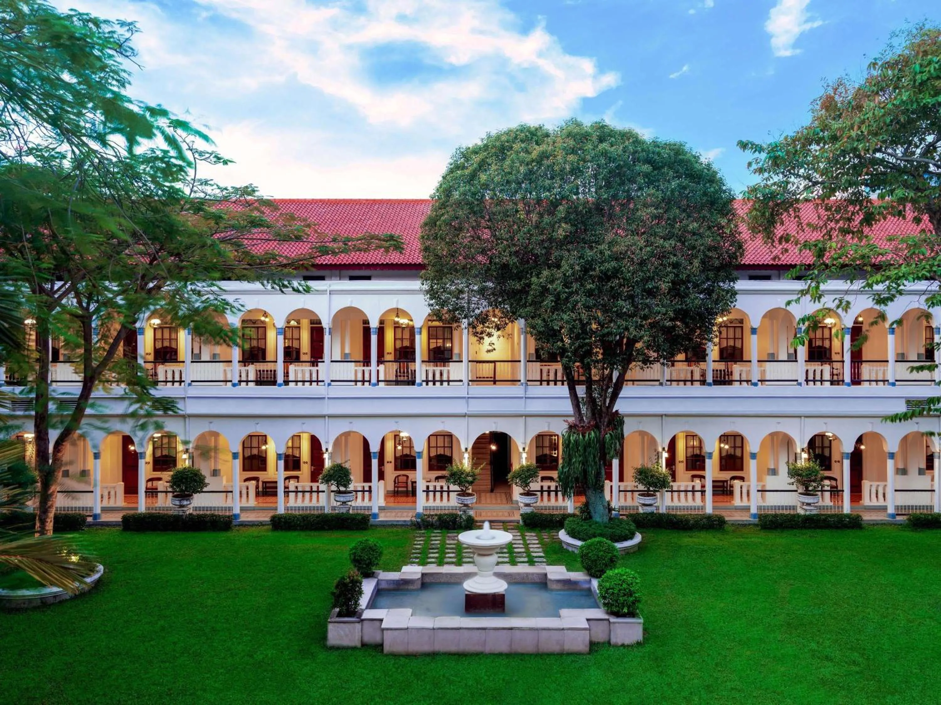 Meeting/conference room in Hotel Majapahit Surabaya MGallery