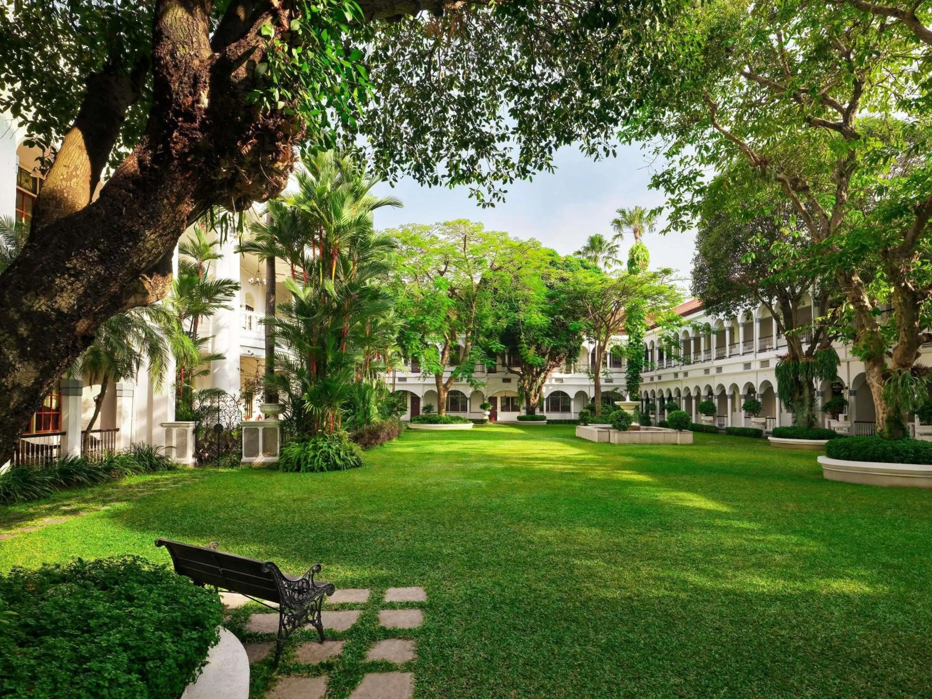 Meeting/conference room in Hotel Majapahit Surabaya MGallery