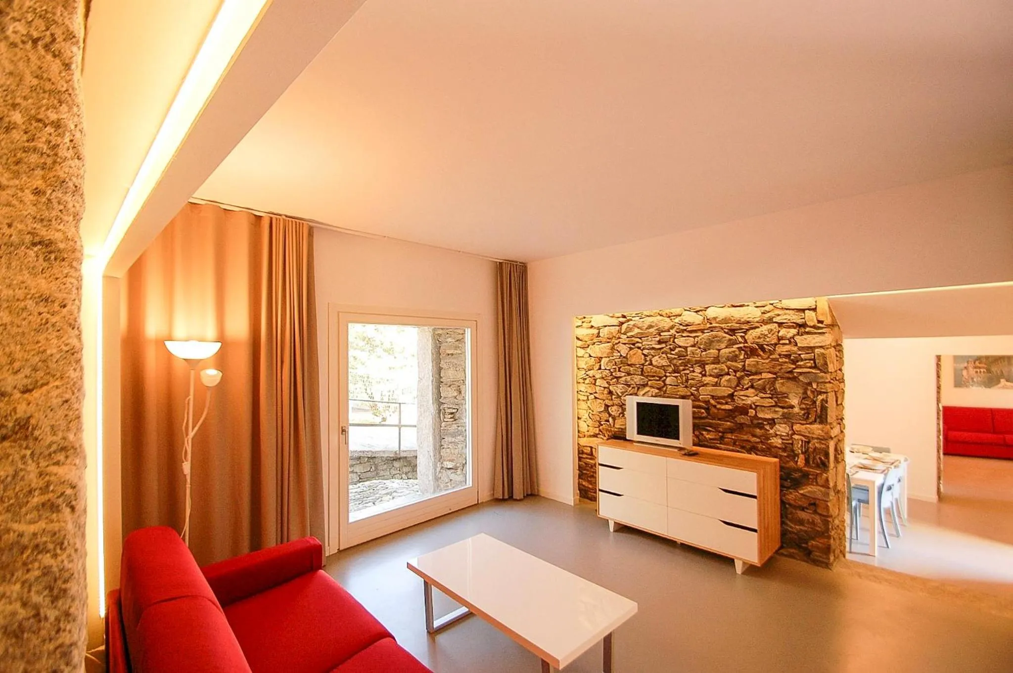 TV and multimedia, Bed in Rustico Moderno
