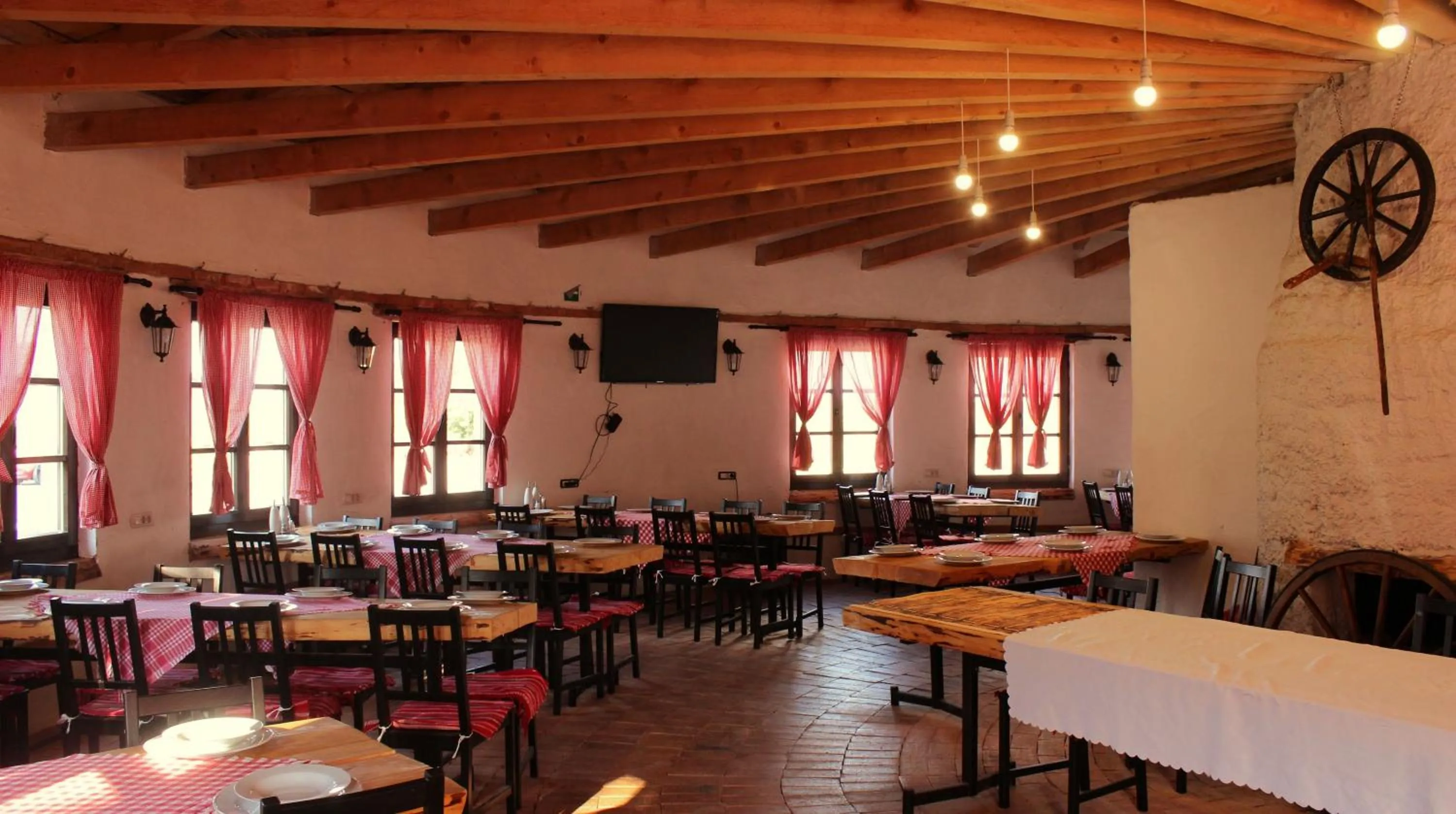 Restaurant/places to eat in Resort Big House Plitvička jezera