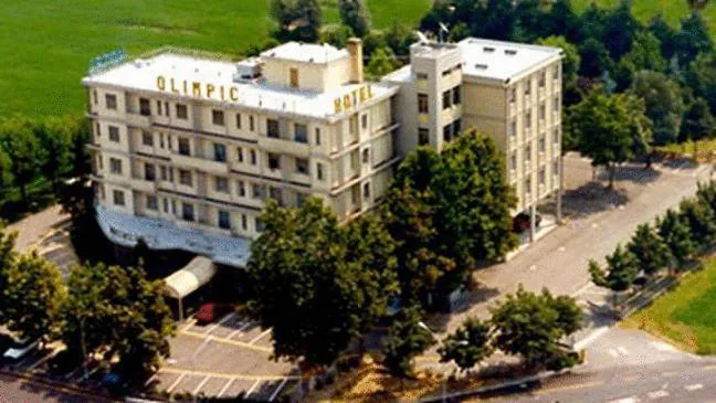 Facade/entrance in Hotel Olimpic