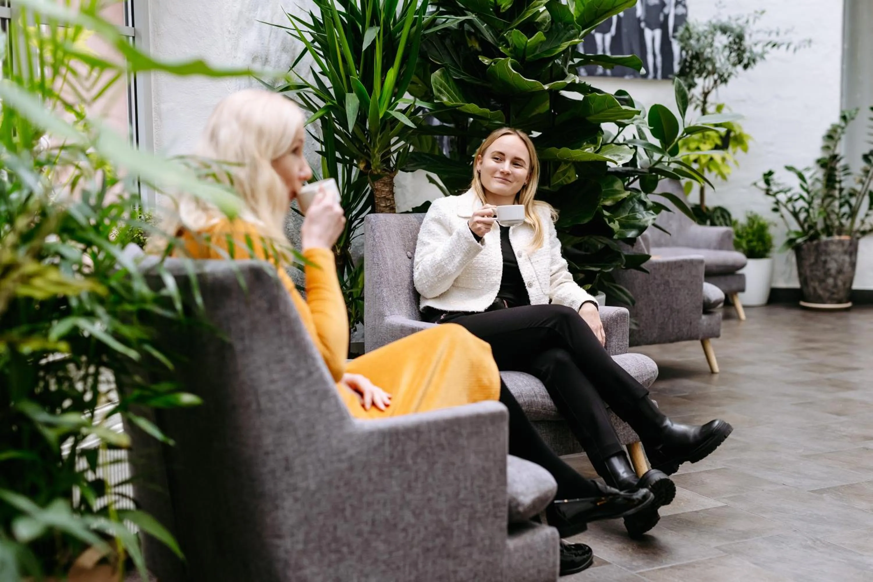 Seating area in Hestia Hotel Ilmarine