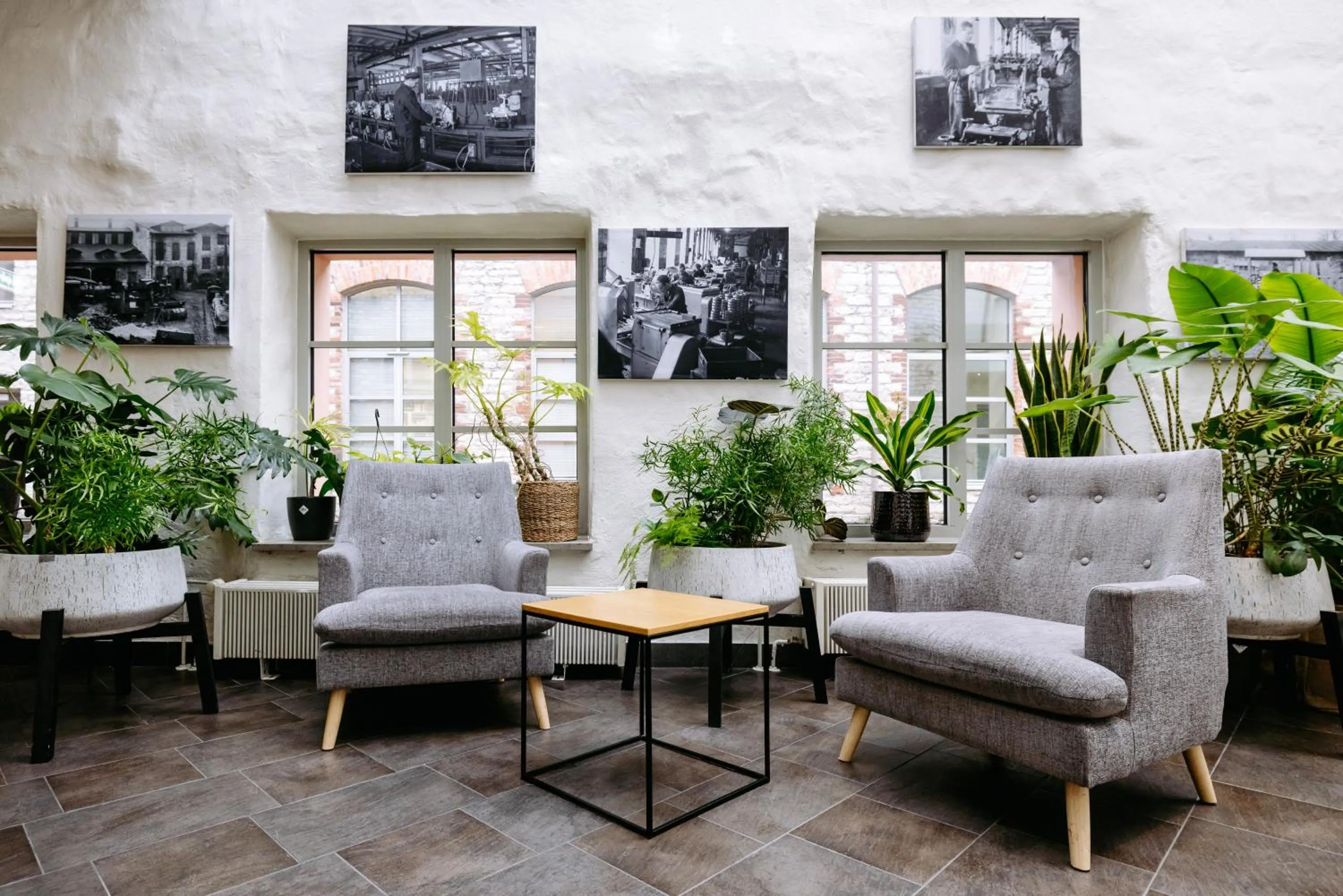 Seating area in Hestia Hotel Ilmarine