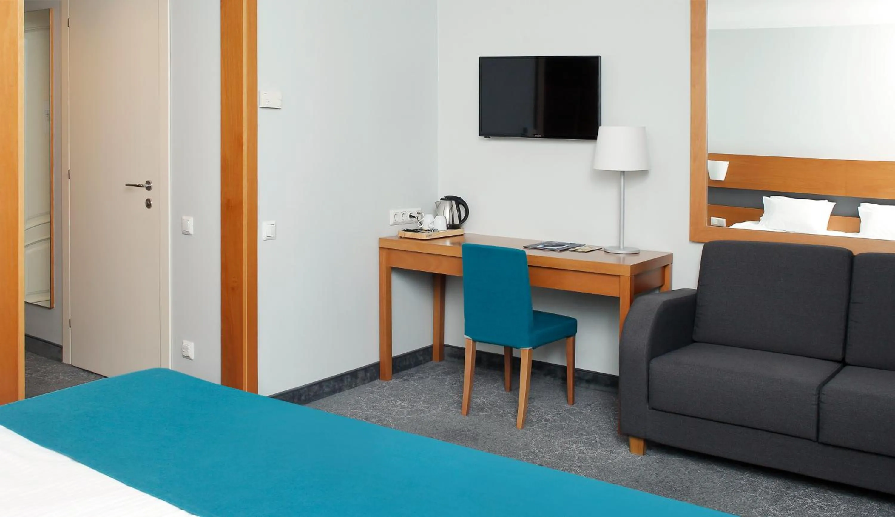 TV and multimedia, Bed in Hestia Hotel Ilmarine