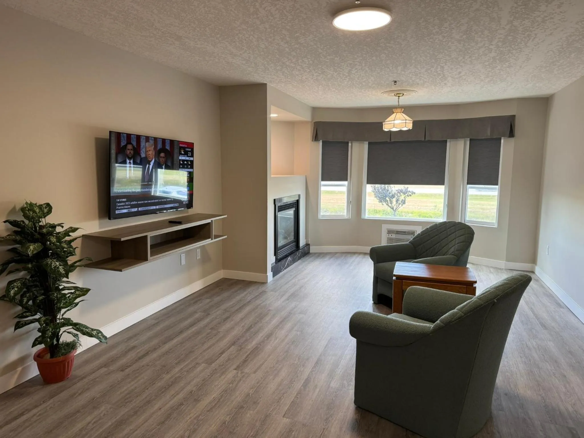 Living room in Western Budget Motel Leduc #3