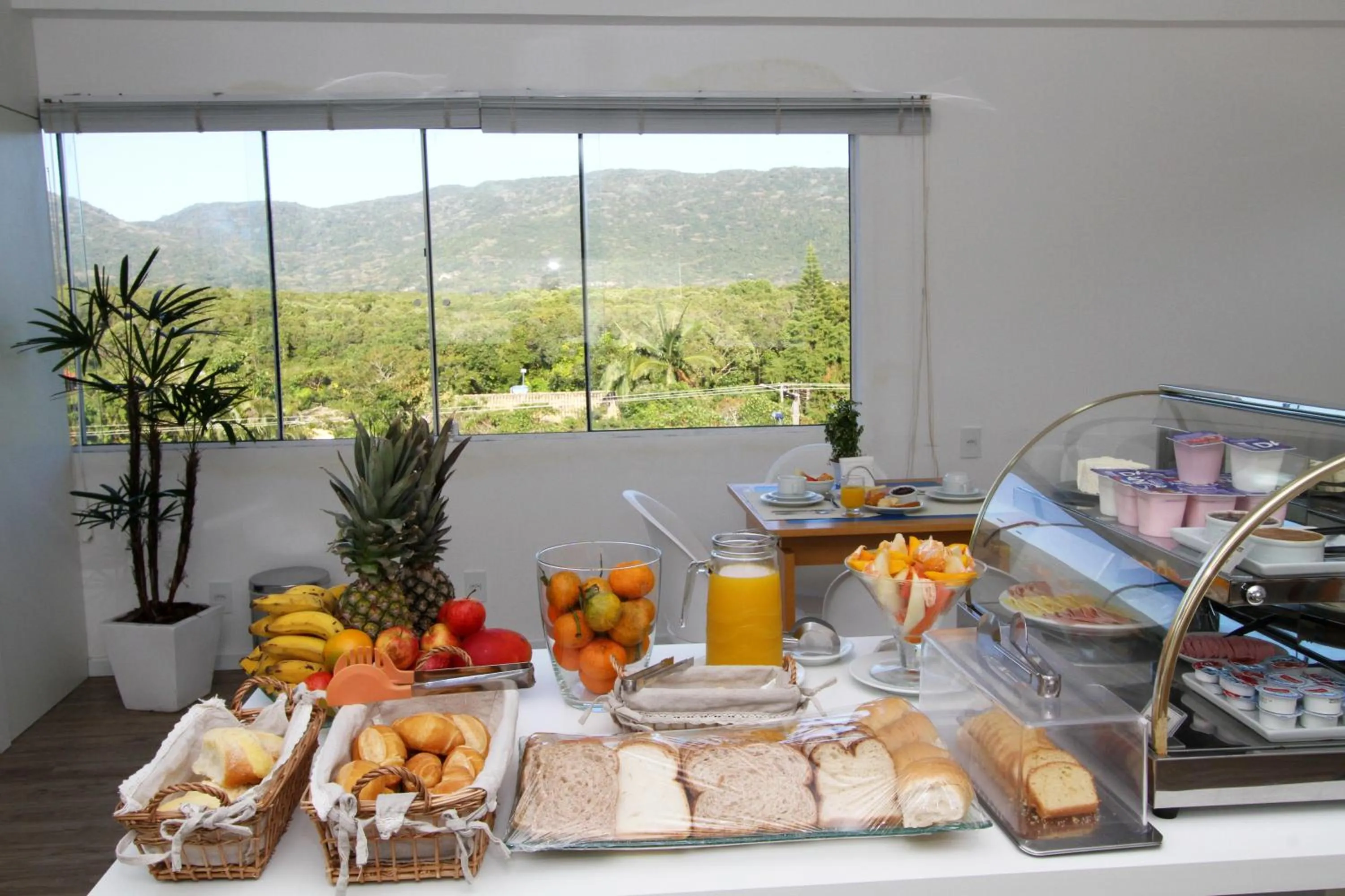 Food and drinks in Hotel Don Zepe