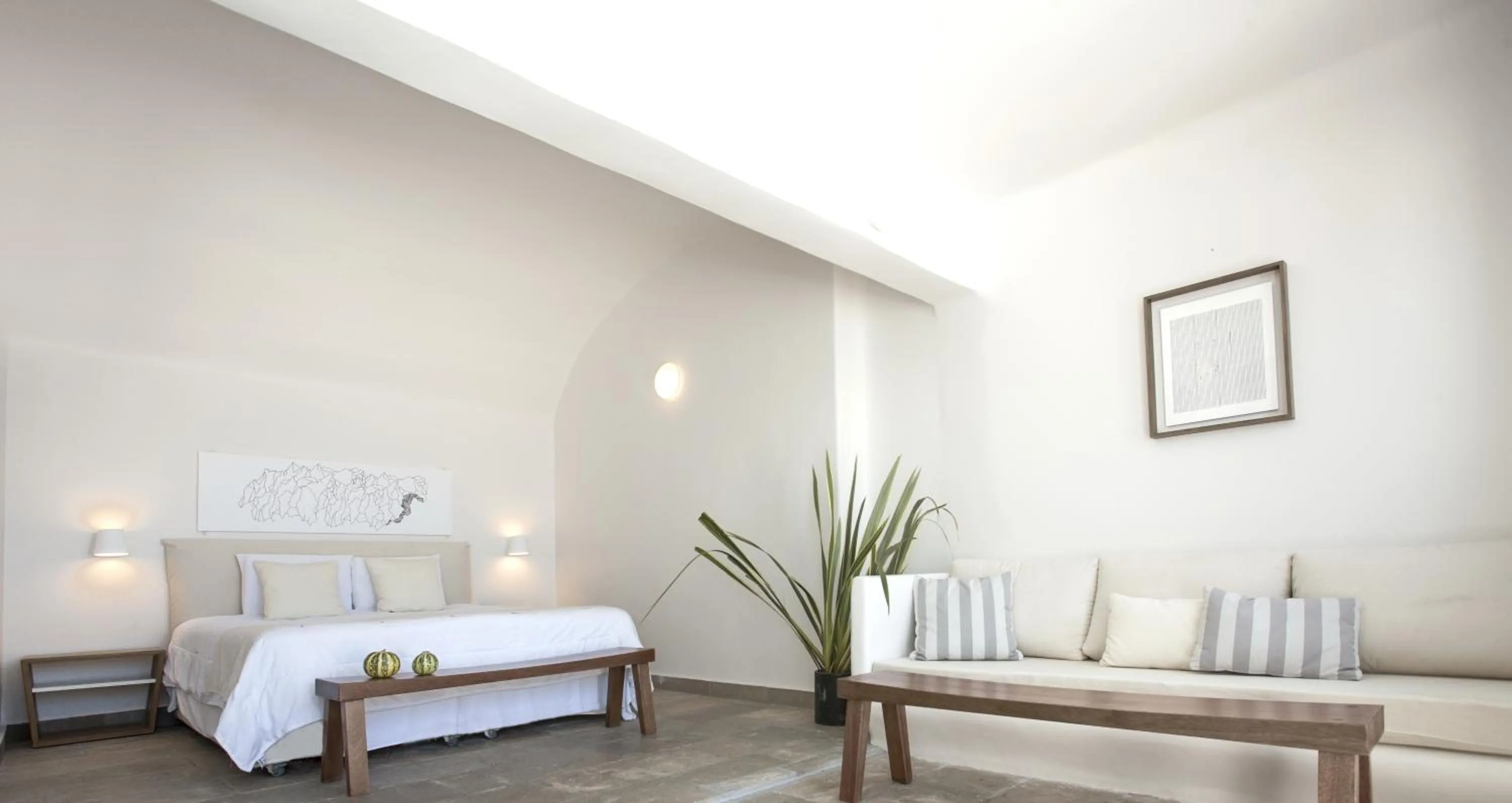 Photo of the whole room, Bed in Amaze Suites