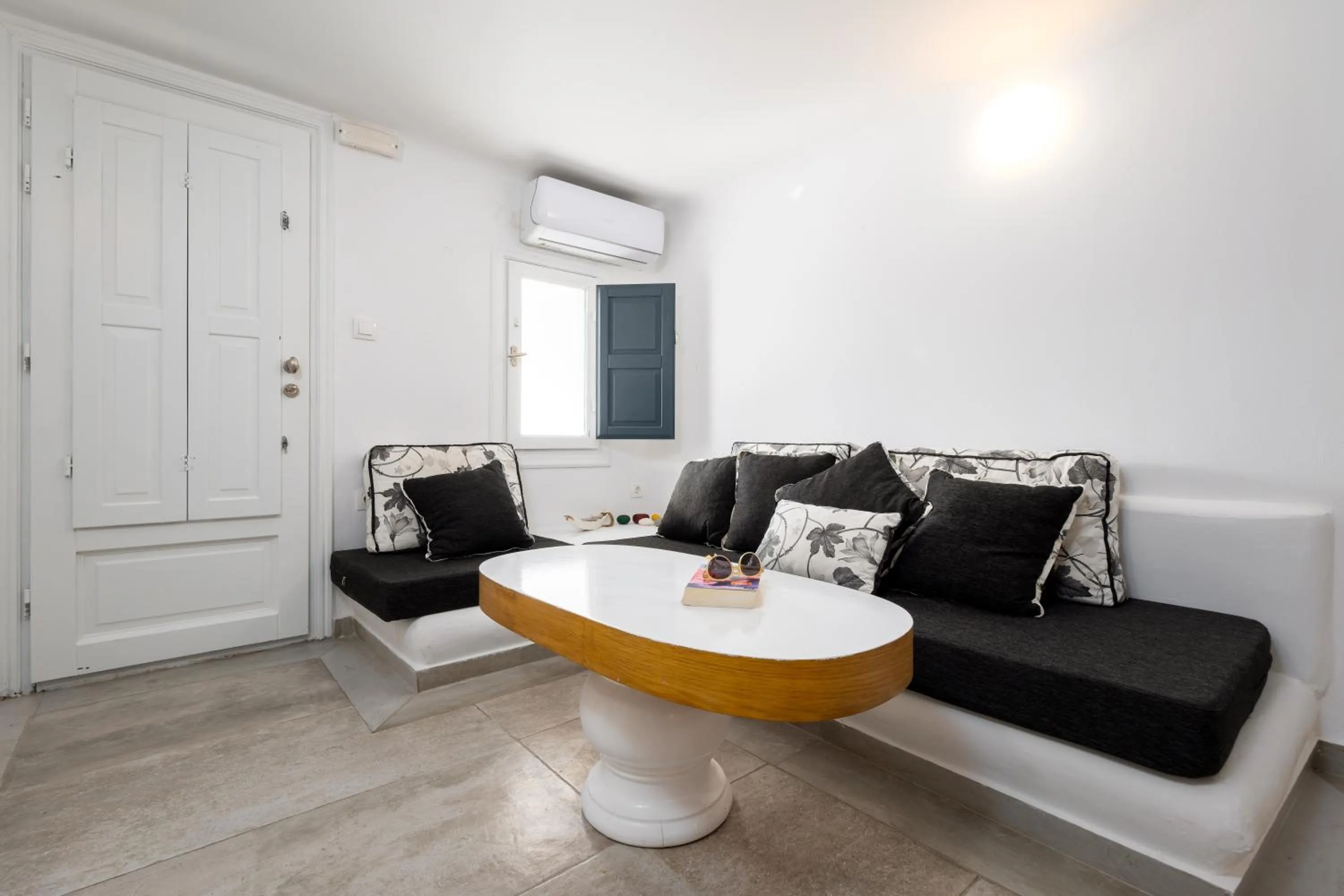 Living room in Amaze Suites