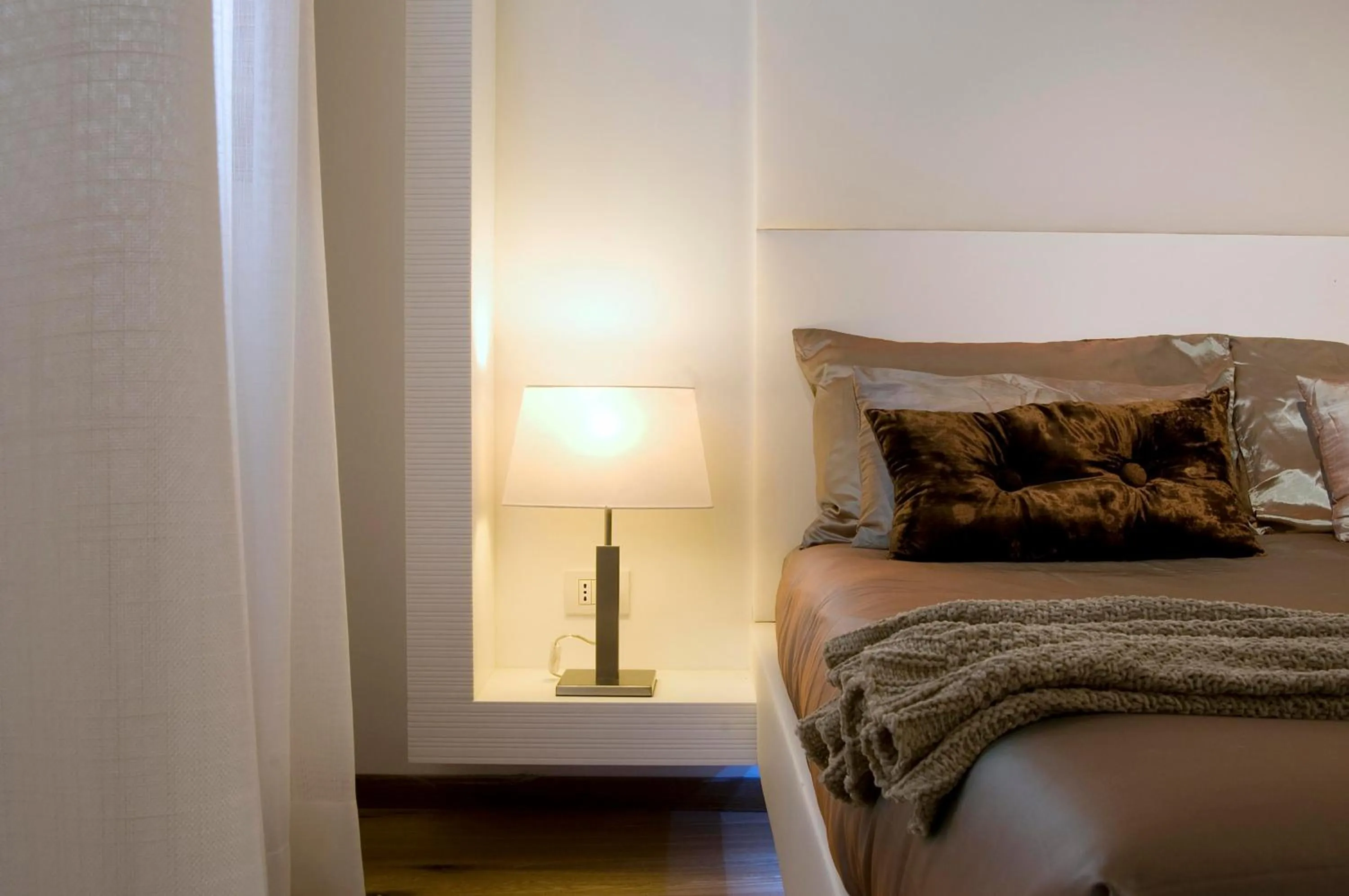 Bedroom, Bed in Gigli D'Oro Suite