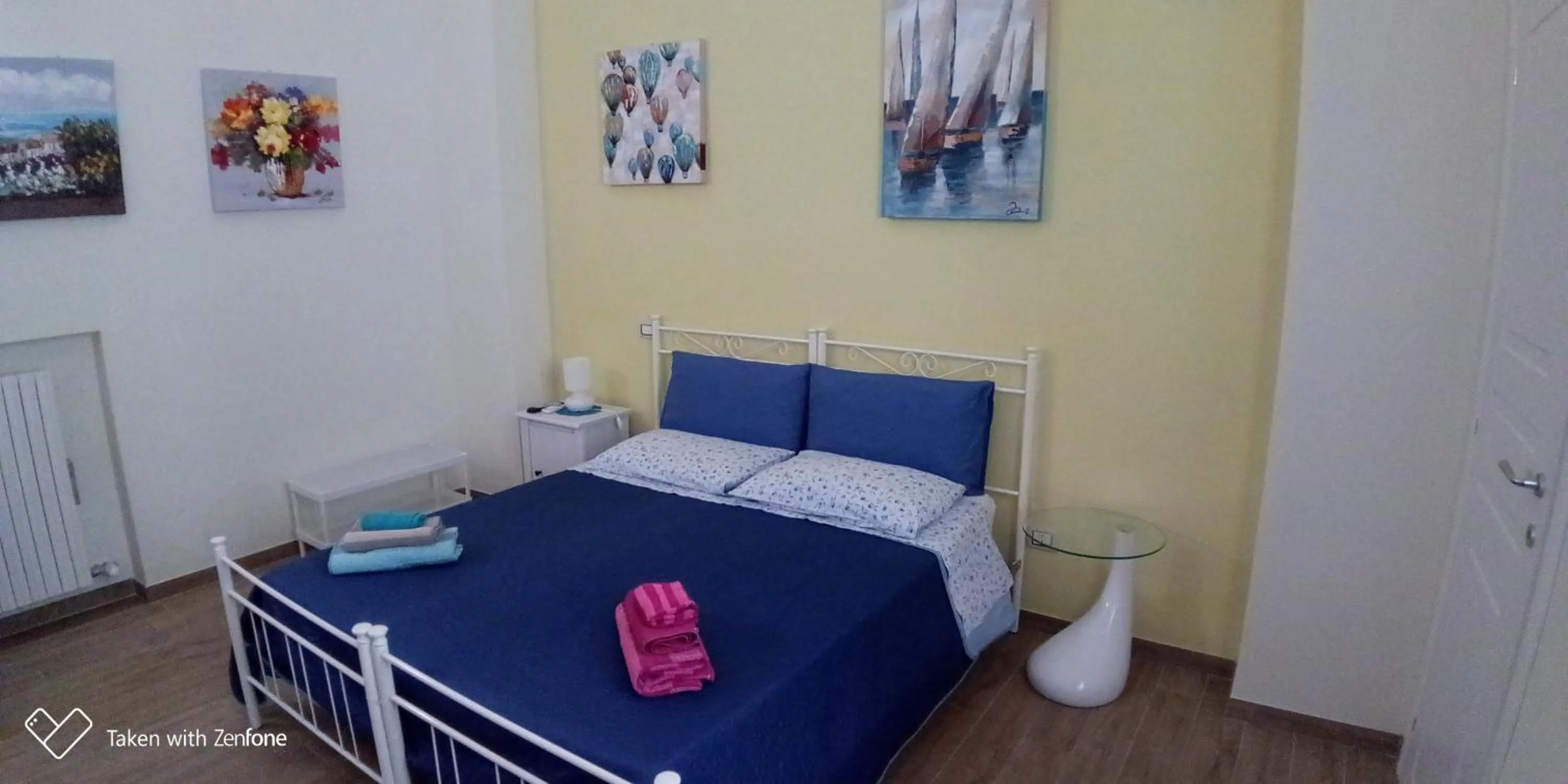 Bedroom, Bed in B&B Excelsior