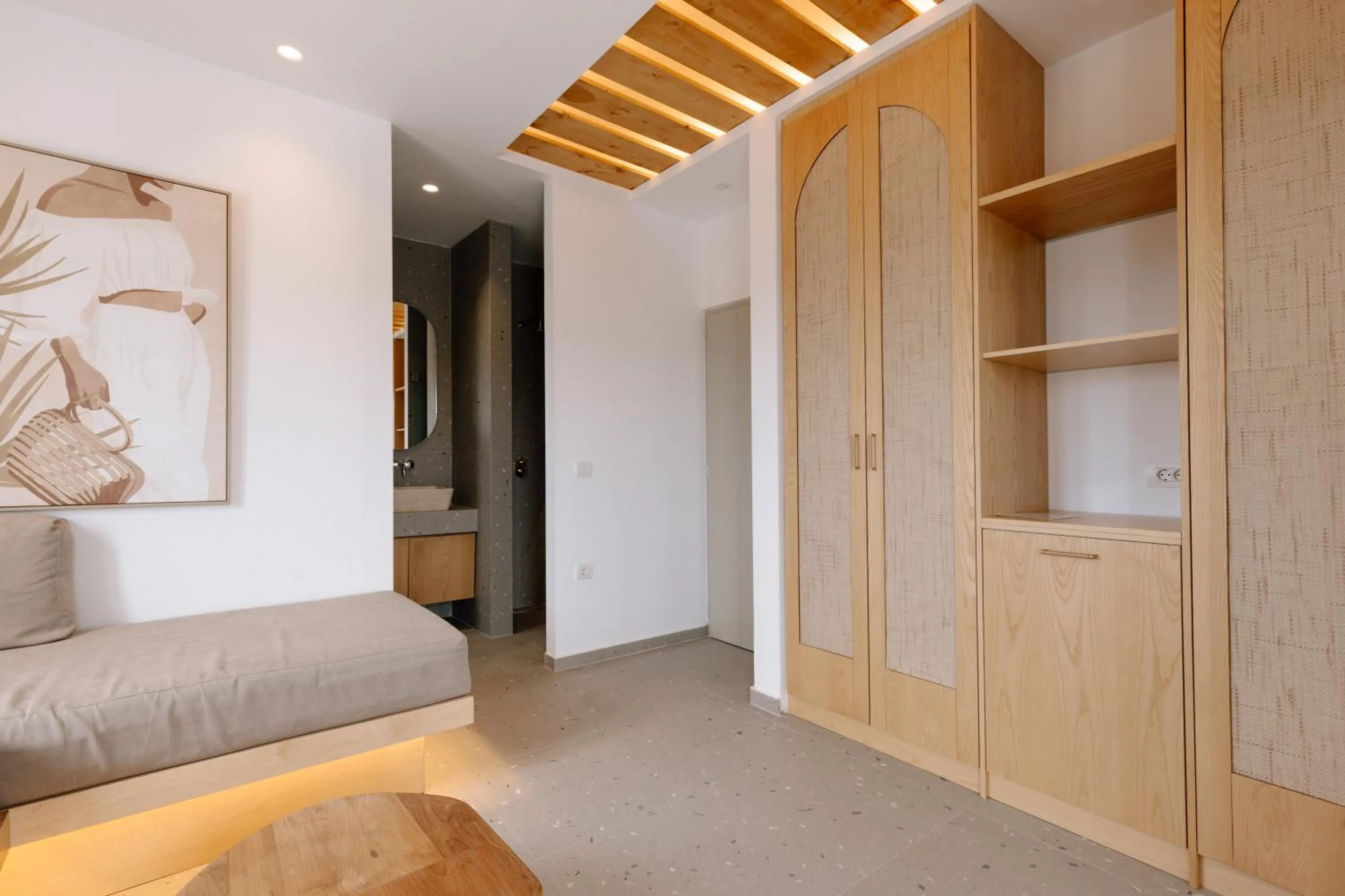 Seating area in Pnoi Hotel