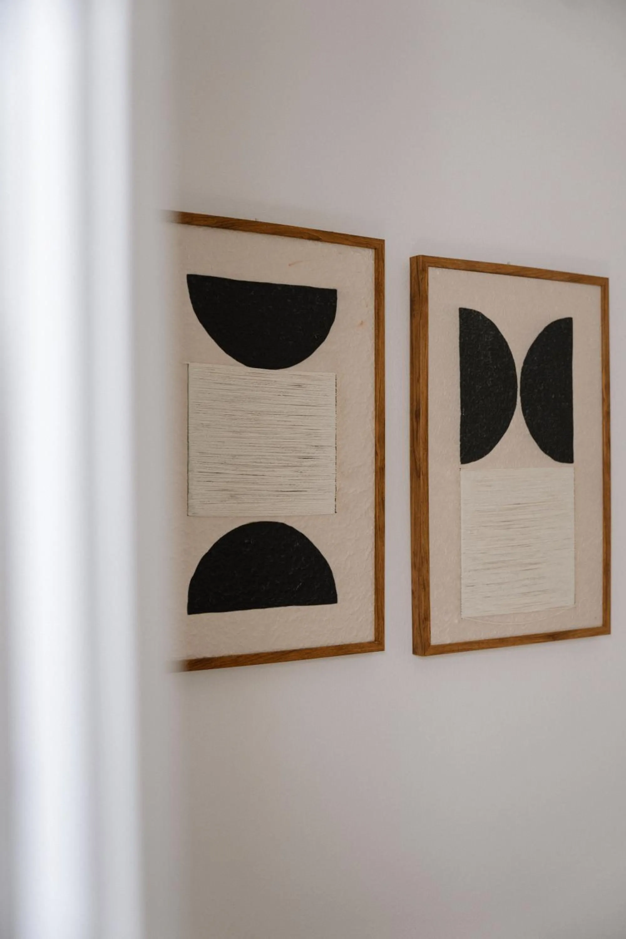 Decorative detail in Pnoi Hotel