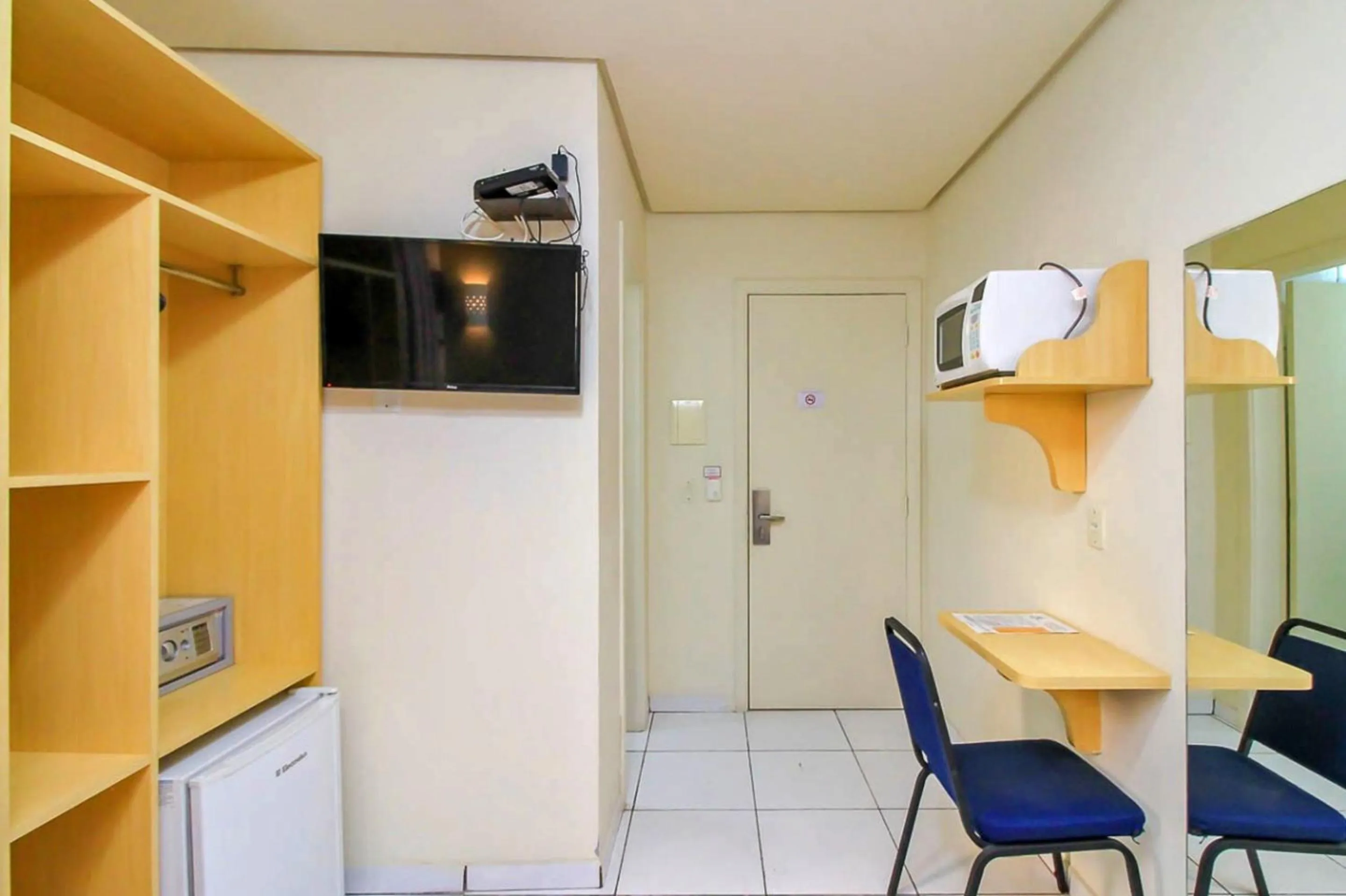 TV and multimedia in Coral Express, próximo a Hospital Mae de Deus, IPIRANGA Instituto de Cardiologia