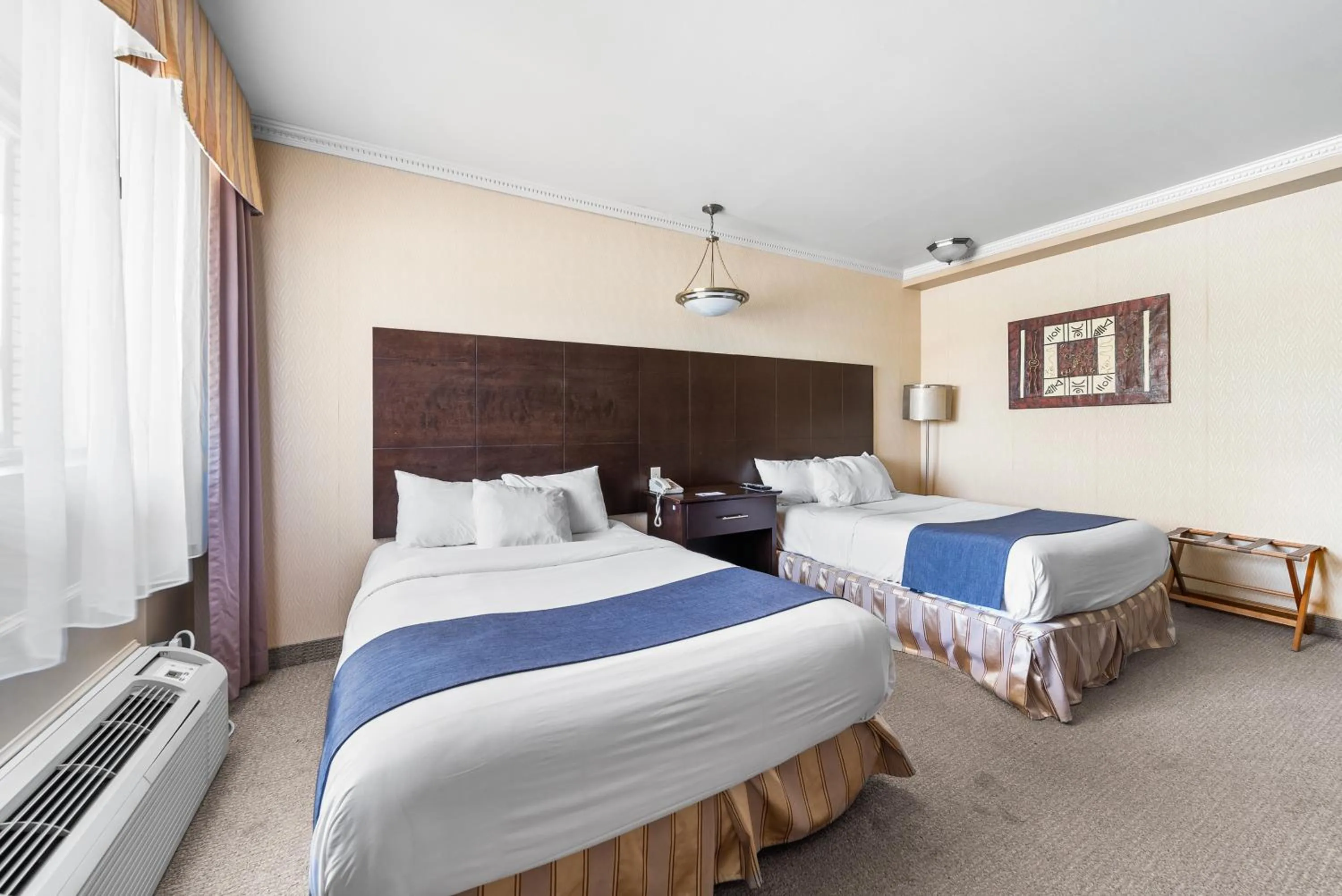 Bed in Hotel-Motel Coconut