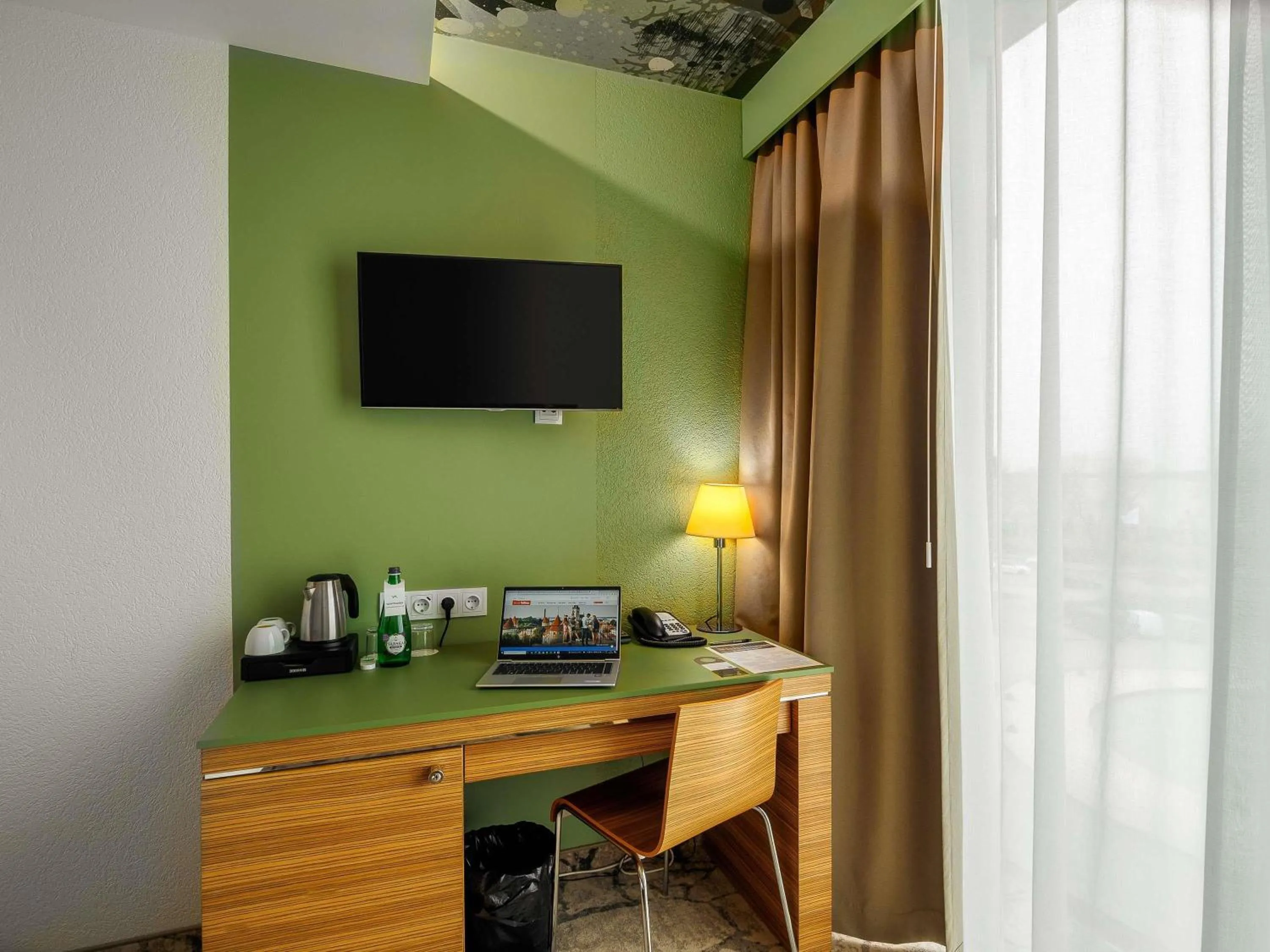 Bedroom in Mercure Tallinn