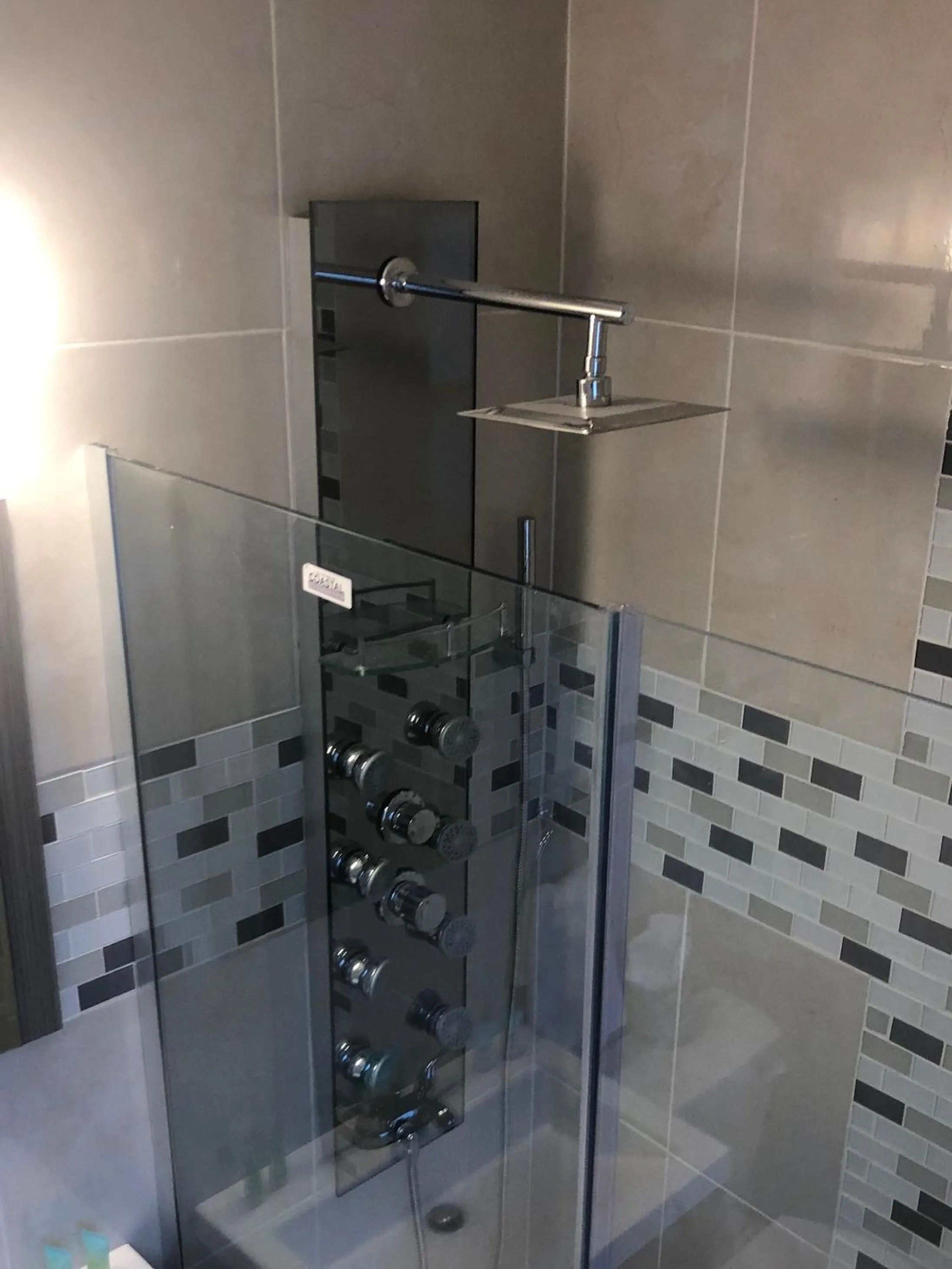 Shower in Sunrise Inn