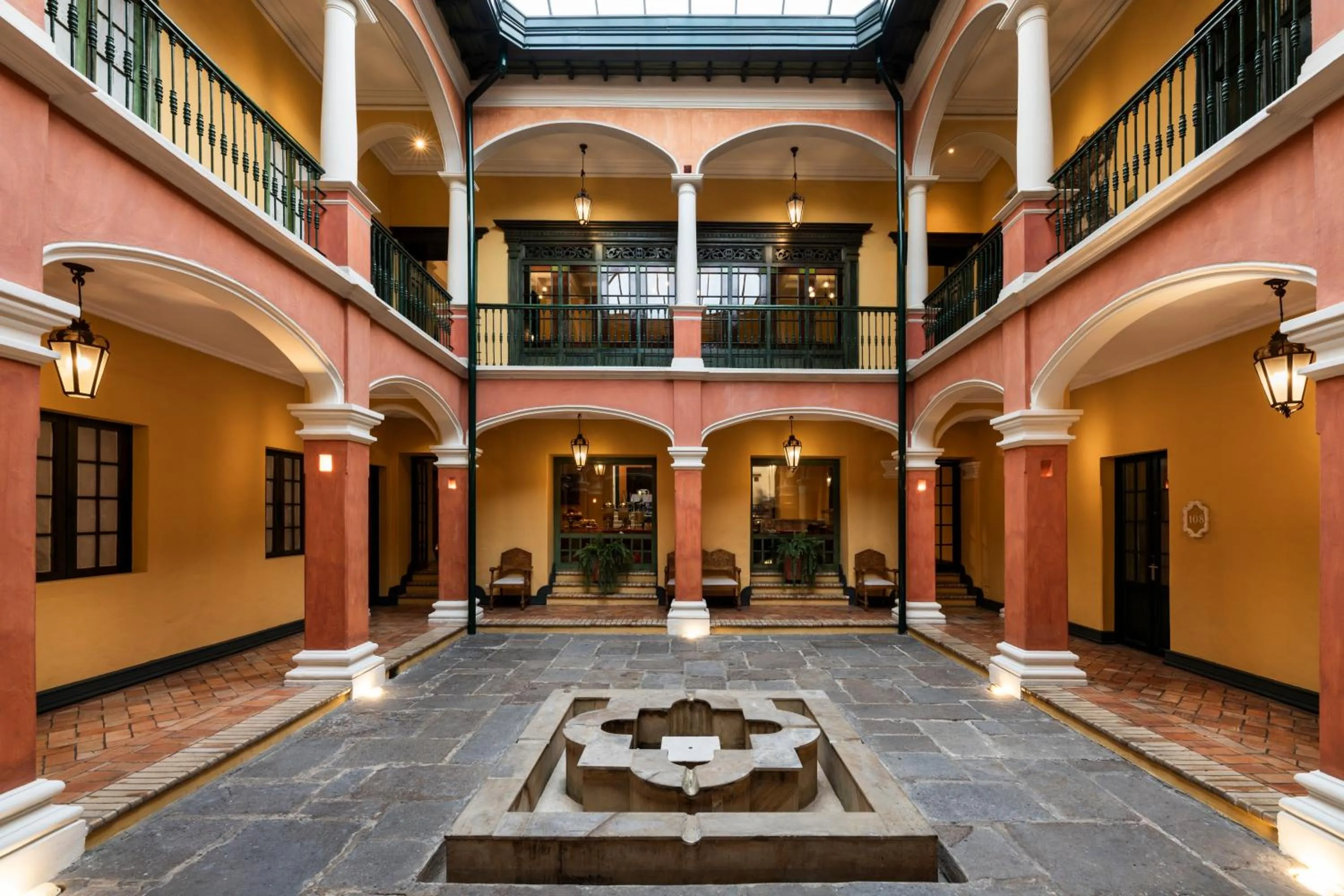 Property building in Hotel De La Opera