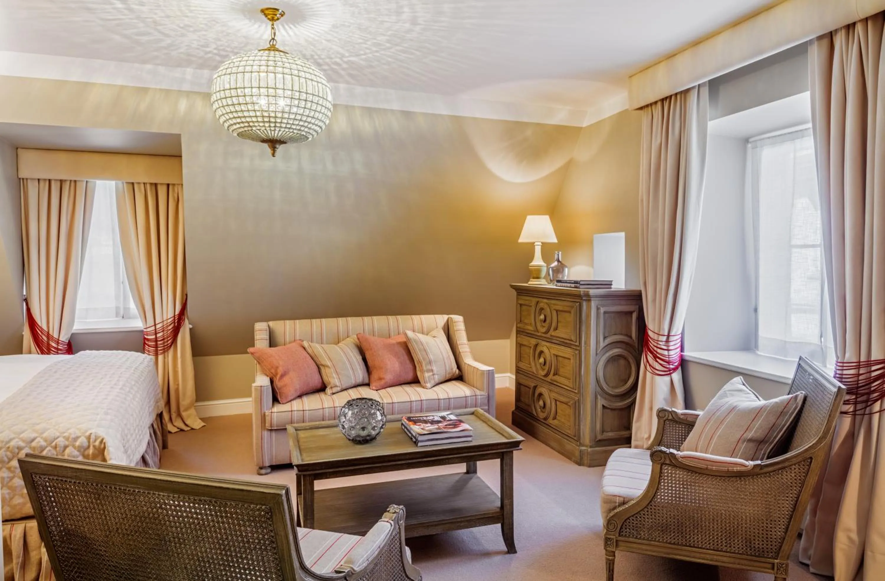 Photo of the whole room, Bed in Schlössle Hotel - Small Luxury Hotels of the World