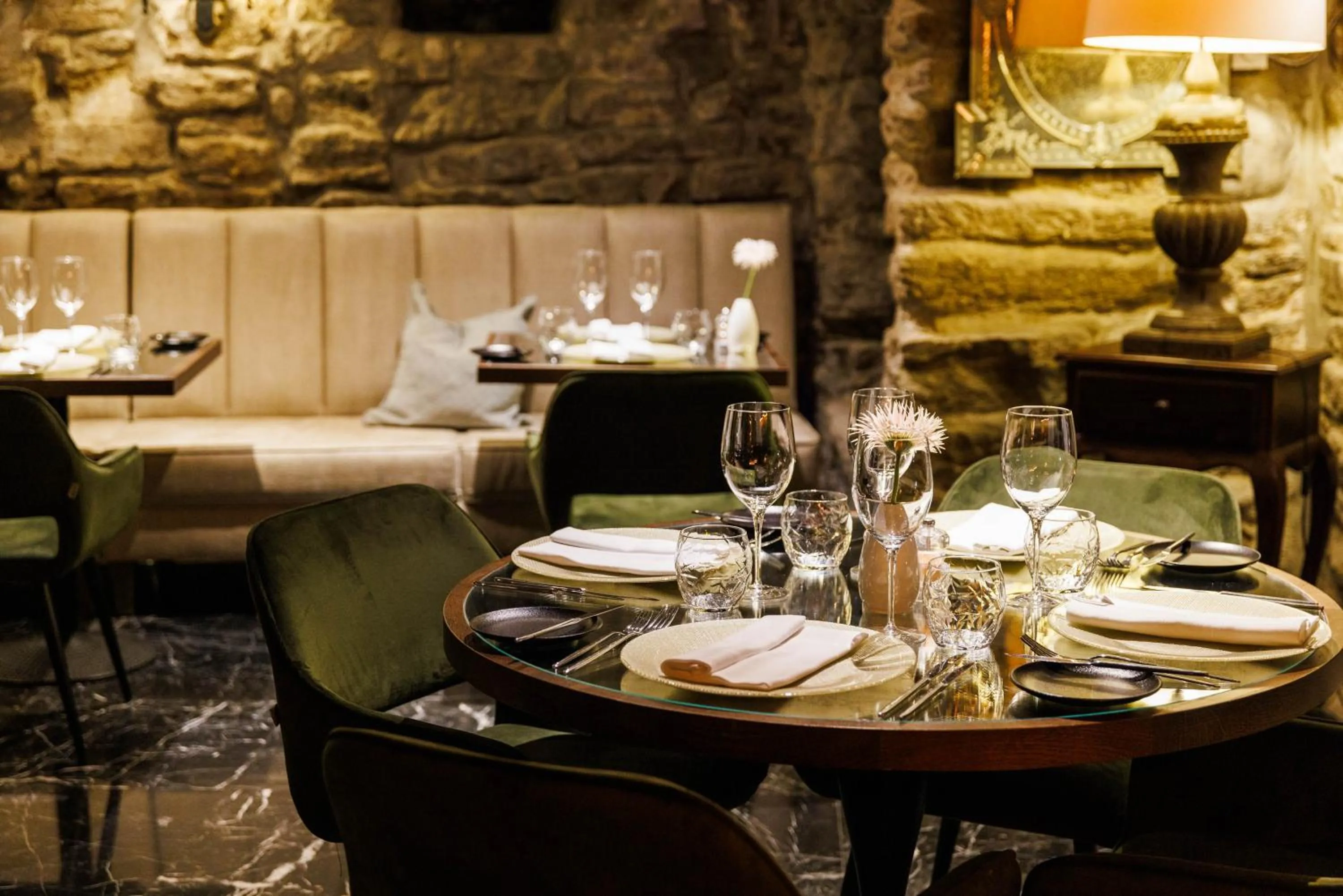 Restaurant/places to eat in Schlössle Hotel - Small Luxury Hotels of the World