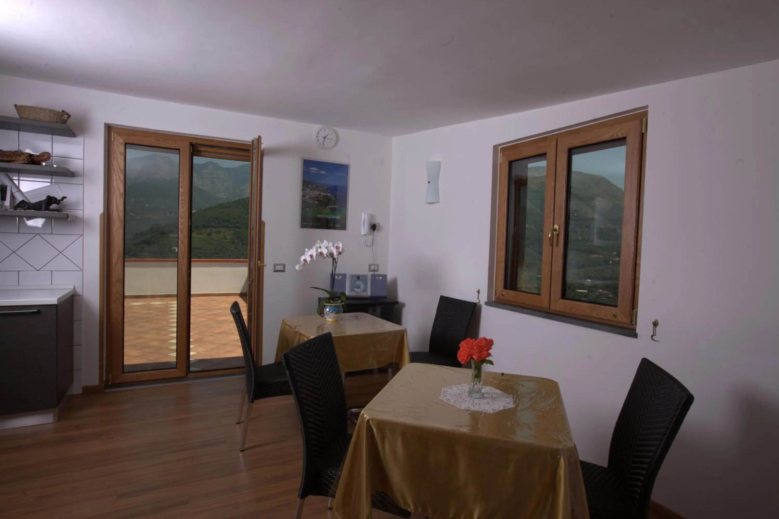 Kitchen or kitchenette in Bed And Breakfast Sunflower