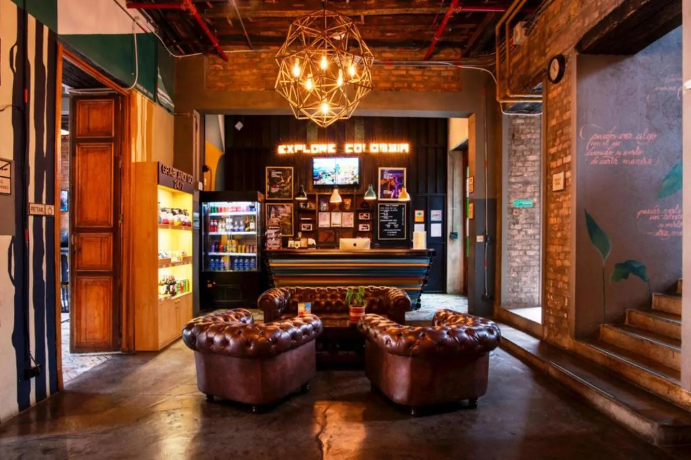 Lobby or reception in Socialtel Candelaria Bogotá