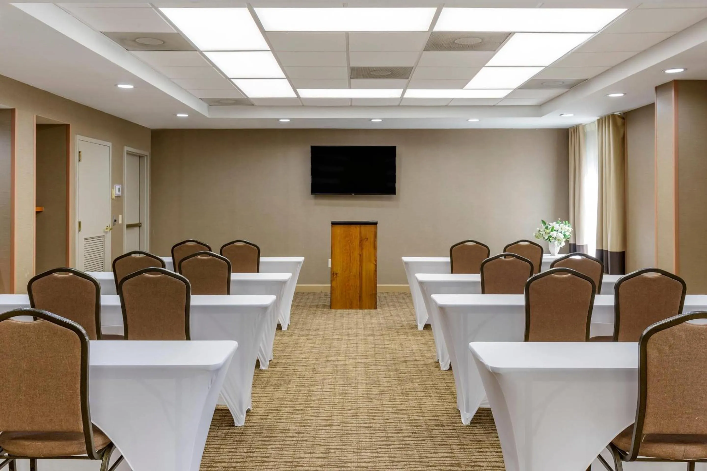 Meeting/conference room in Comfort Inn Greensboro - Kernersville