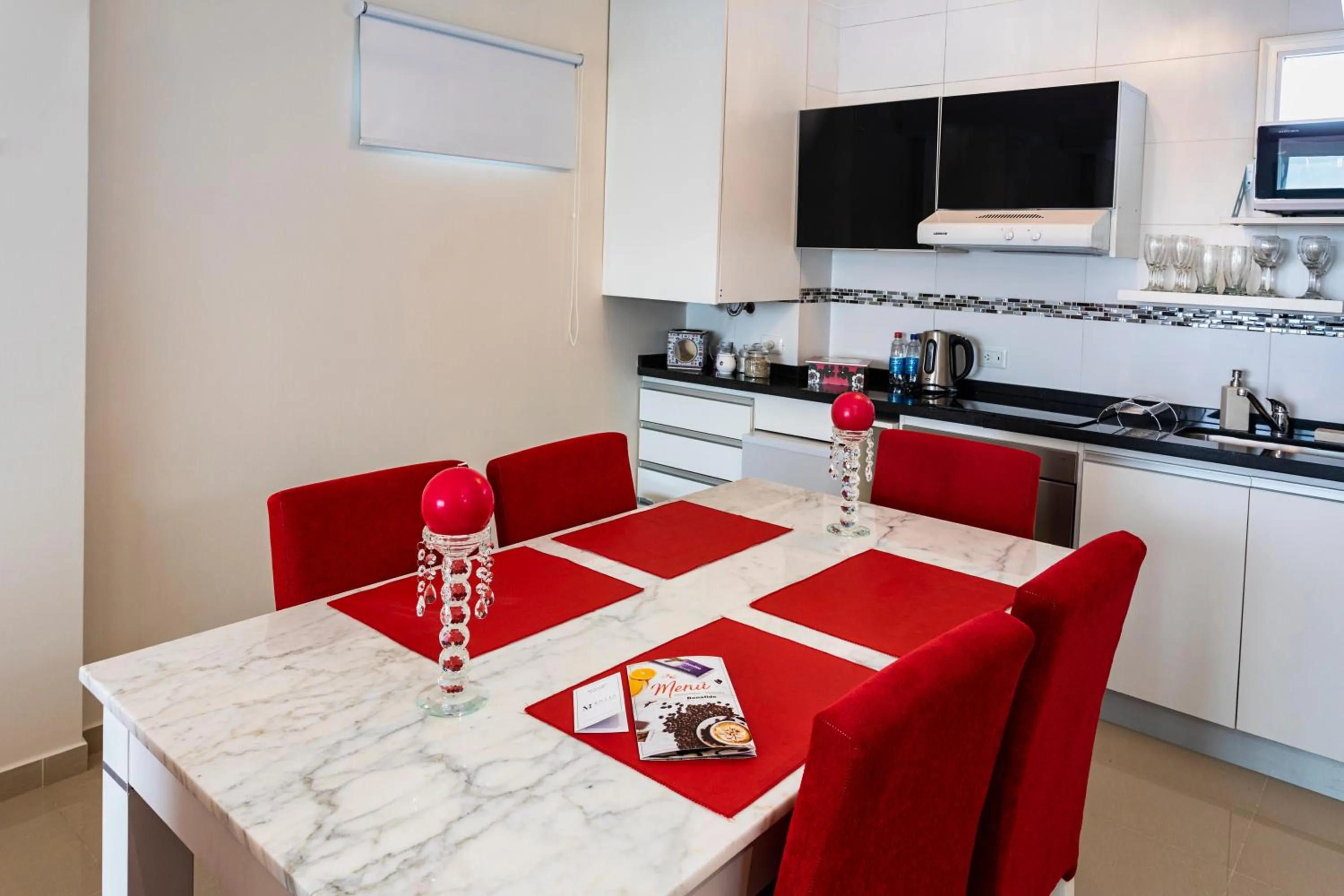 Kitchen or kitchenette in Hotel Boutique Devoto