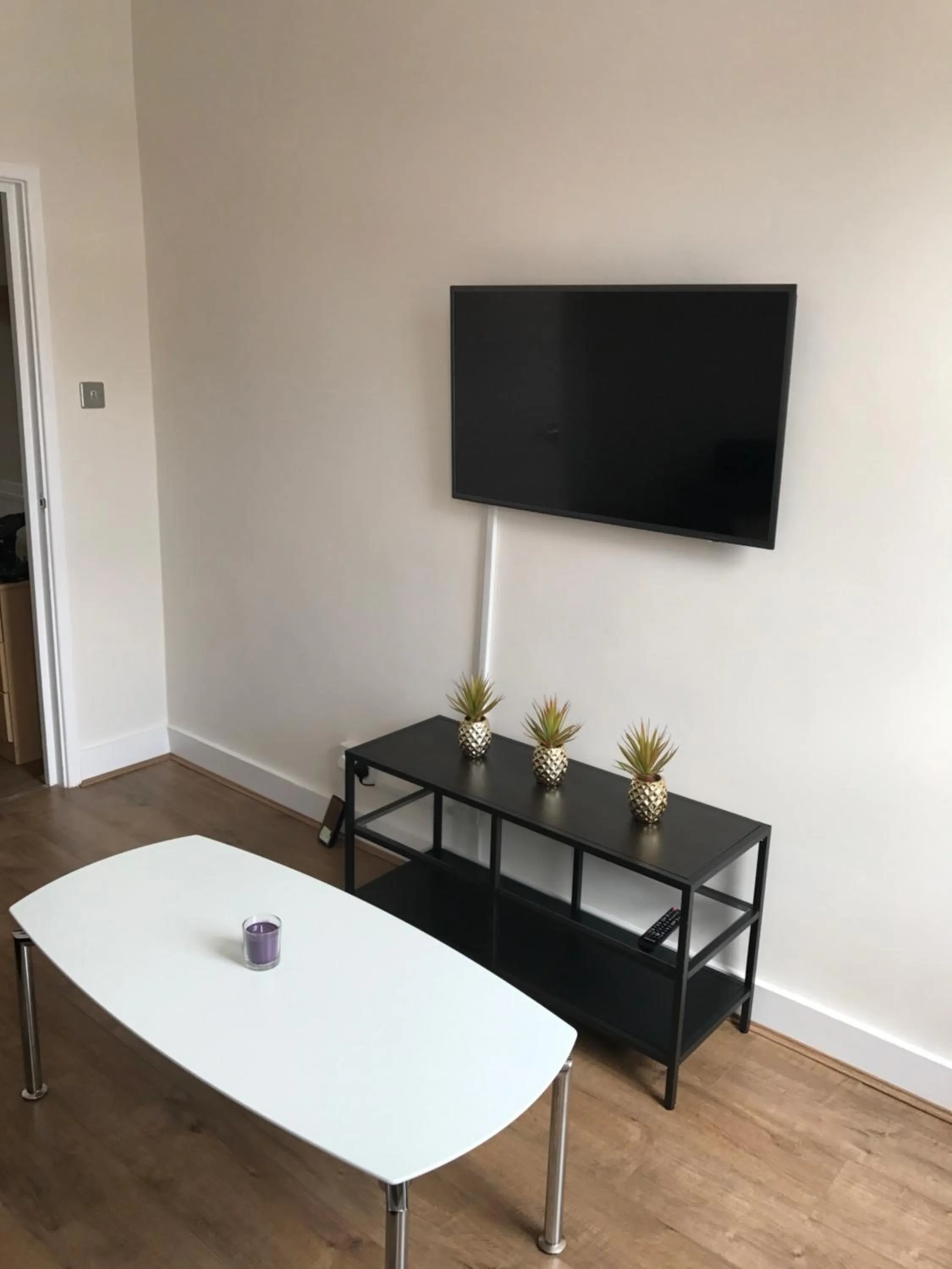 TV and multimedia in Turnpike House