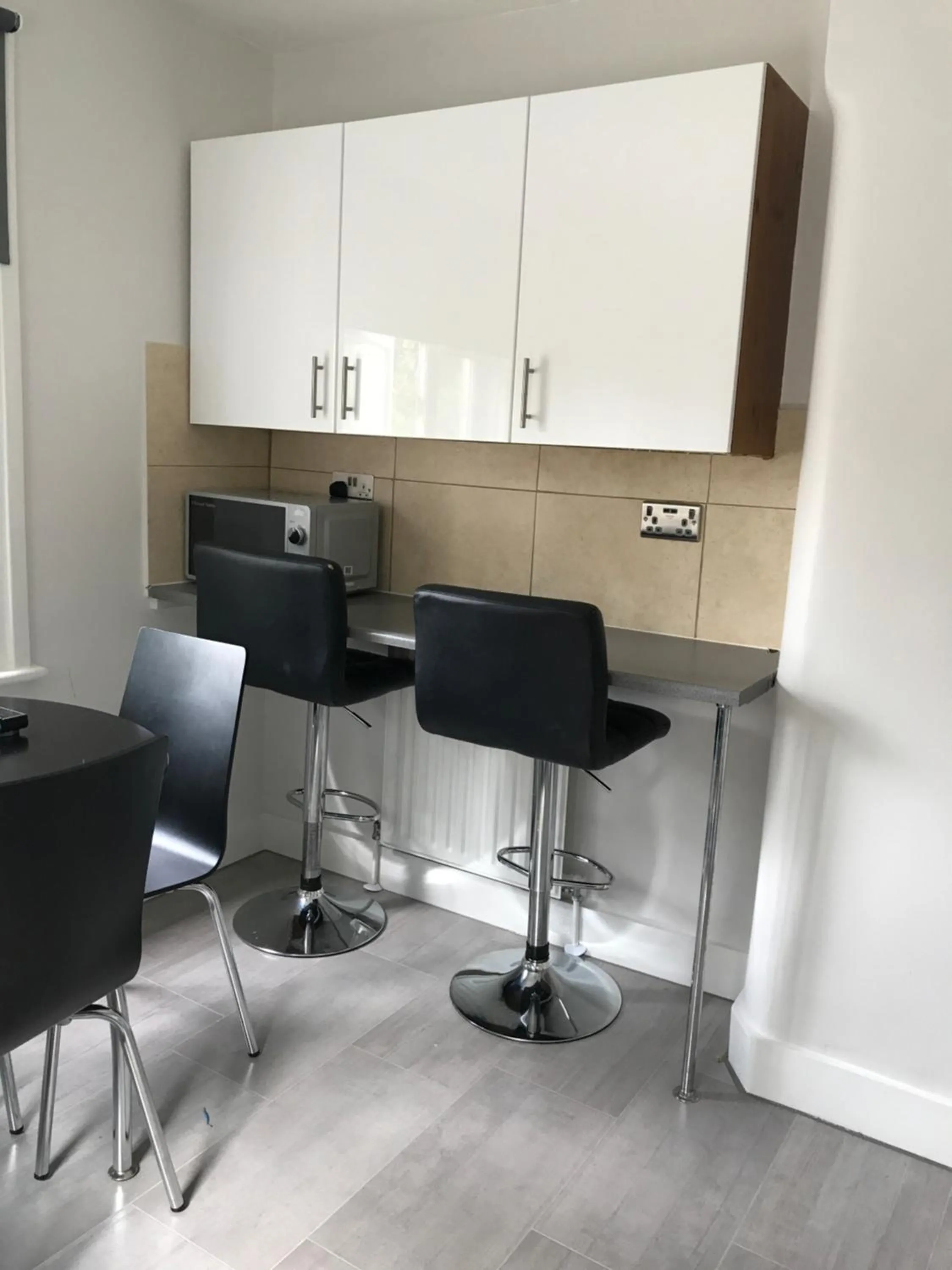 Kitchen or kitchenette in Turnpike House