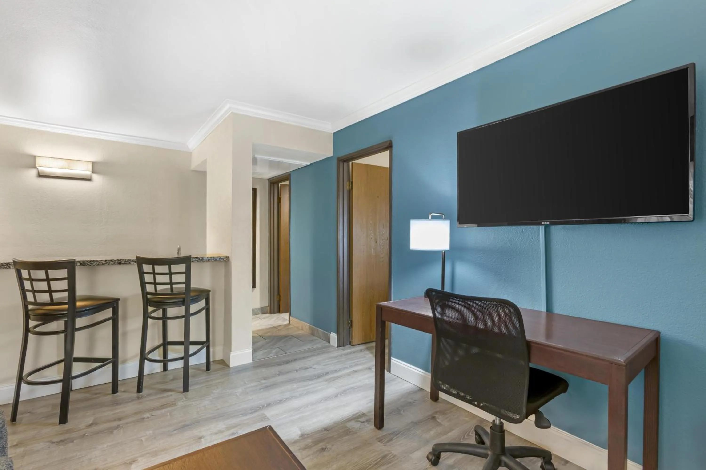 Photo of the whole room in Best Western InnSuites Tucson Foothills Hotel & Suites