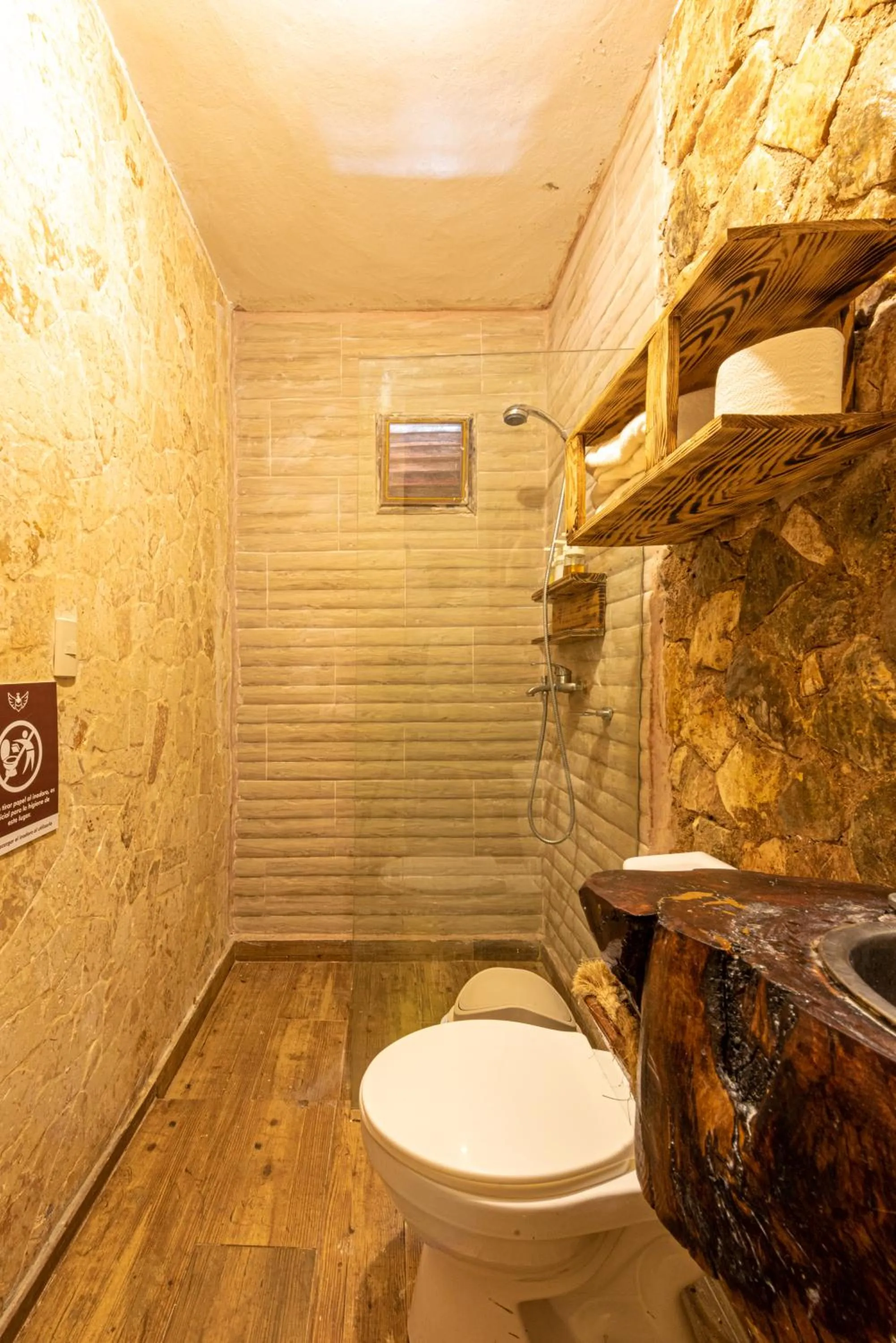 Vista de Águilas Ecolodge