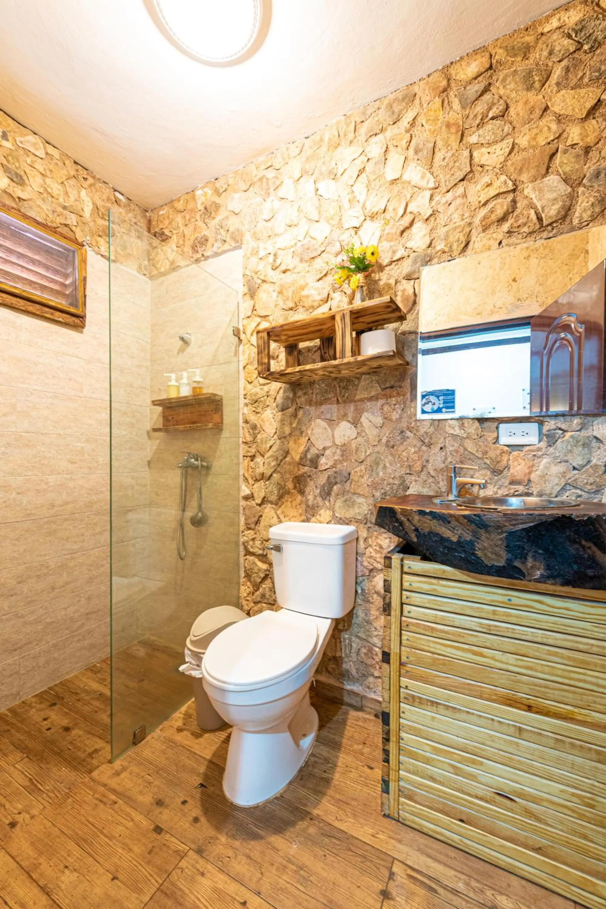 Vista de Águilas Ecolodge