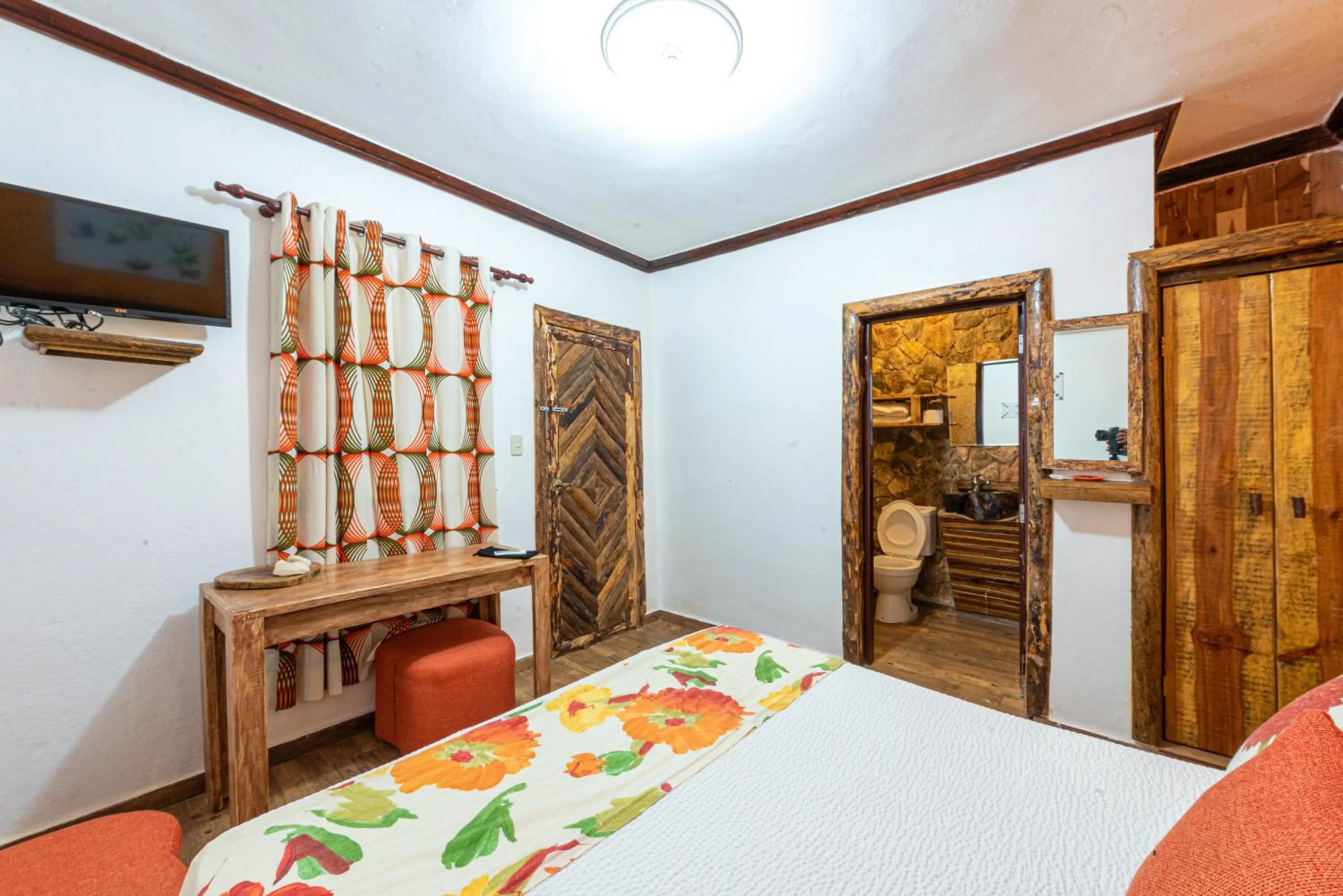 Bed in Vista de Águilas Ecolodge