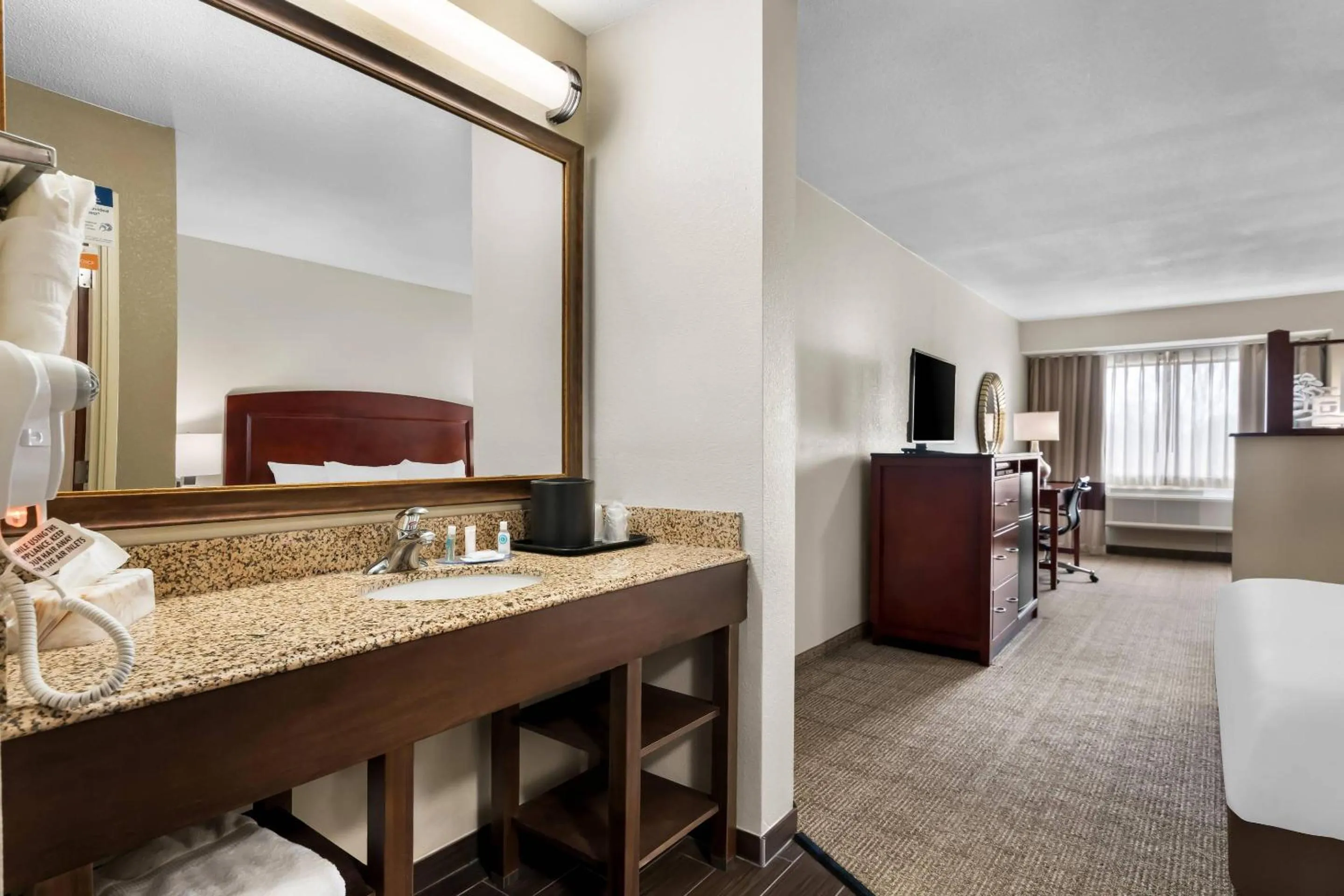 Bedroom in Comfort Inn & Suites North East