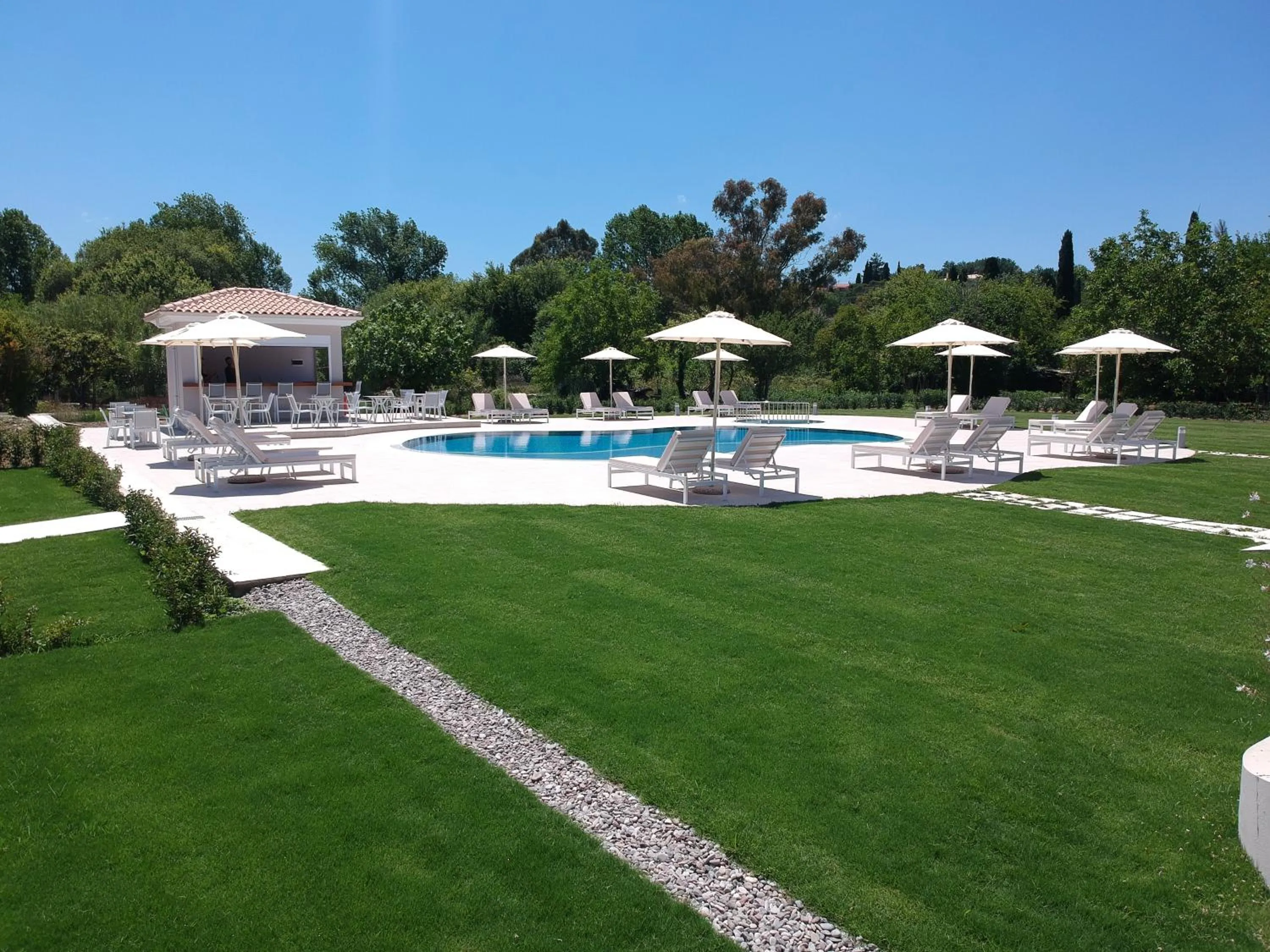 Summer in Santos Luxury Apartments