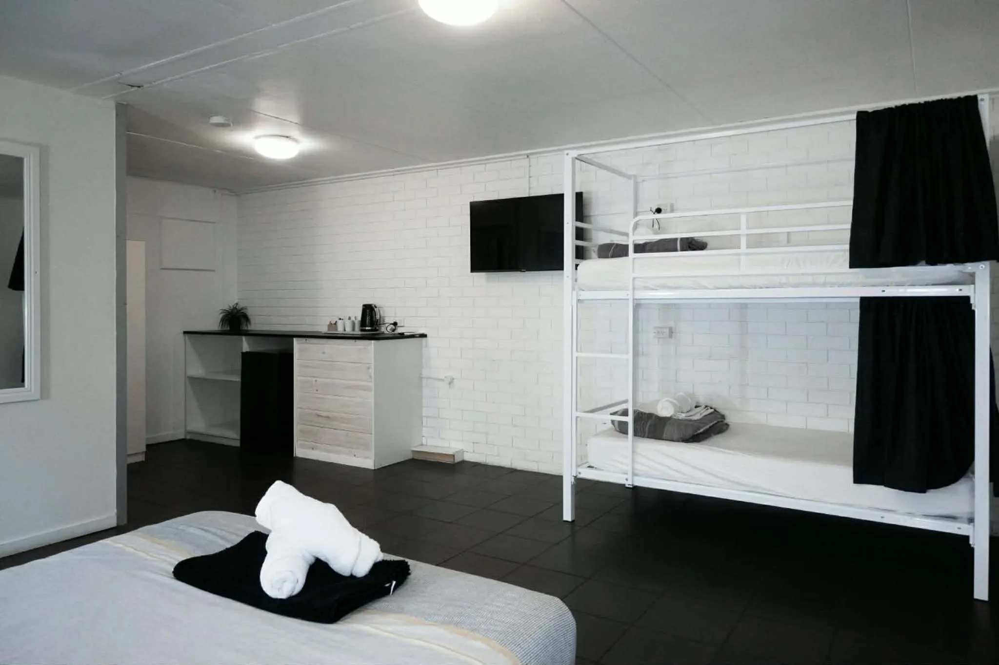 Bed in Nomads Noosa