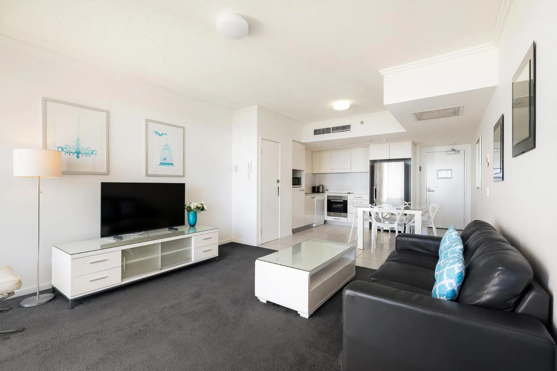 TV and multimedia in Ocean Pacific Resort - Official