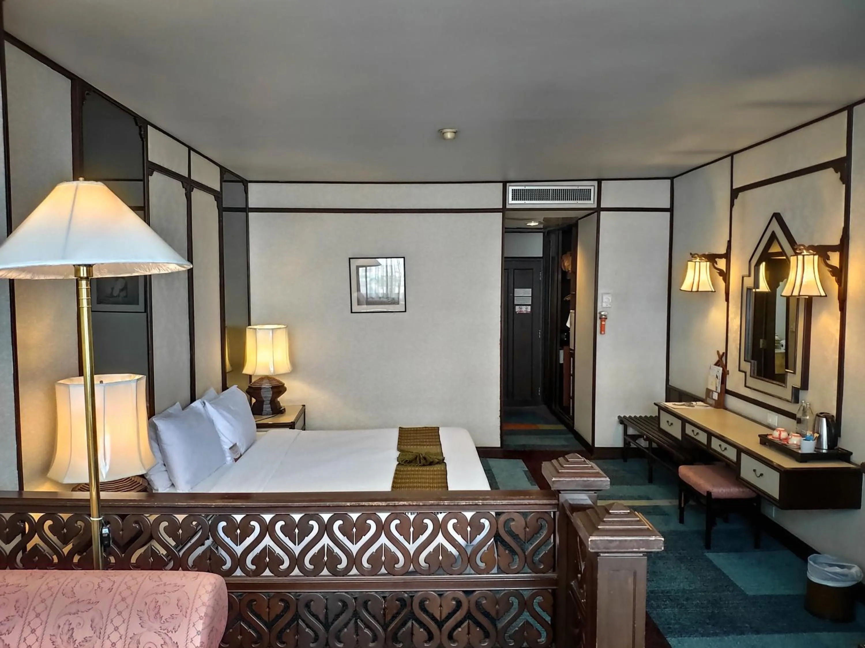 Photo of the whole room in Chiang Mai Orchid Hotel