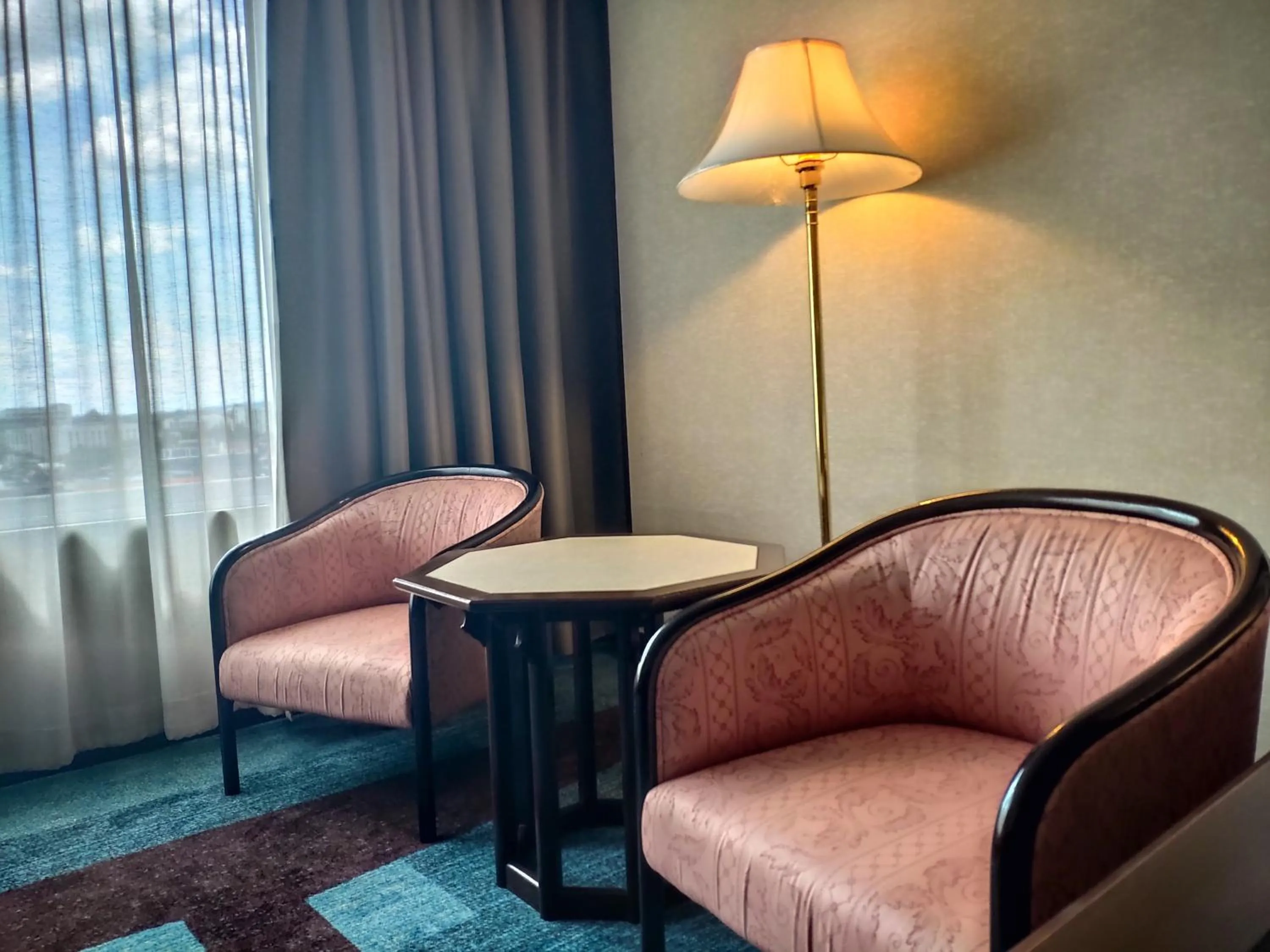 Living room in Chiang Mai Orchid Hotel