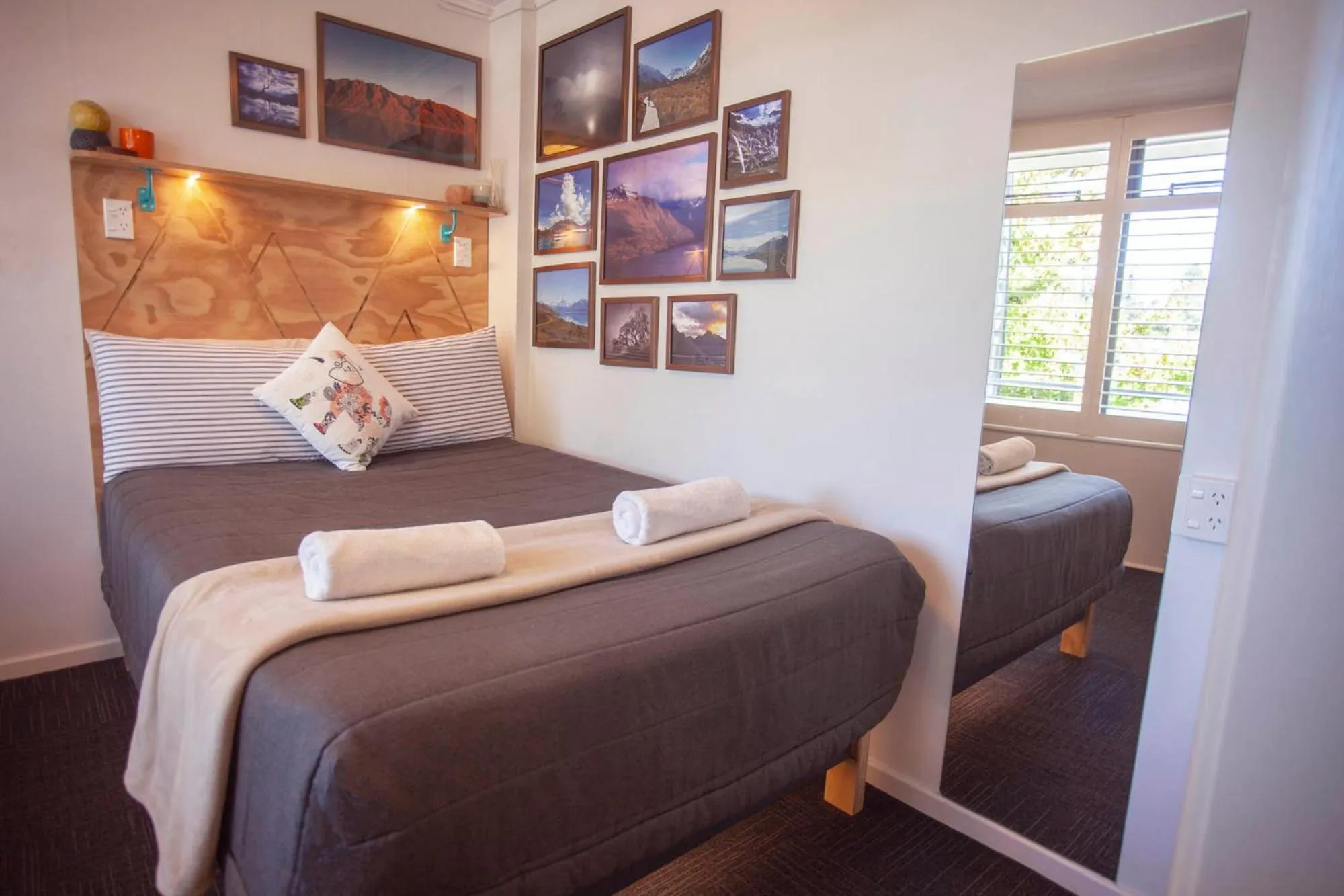 Bed in Absoloot Hostel Queenstown