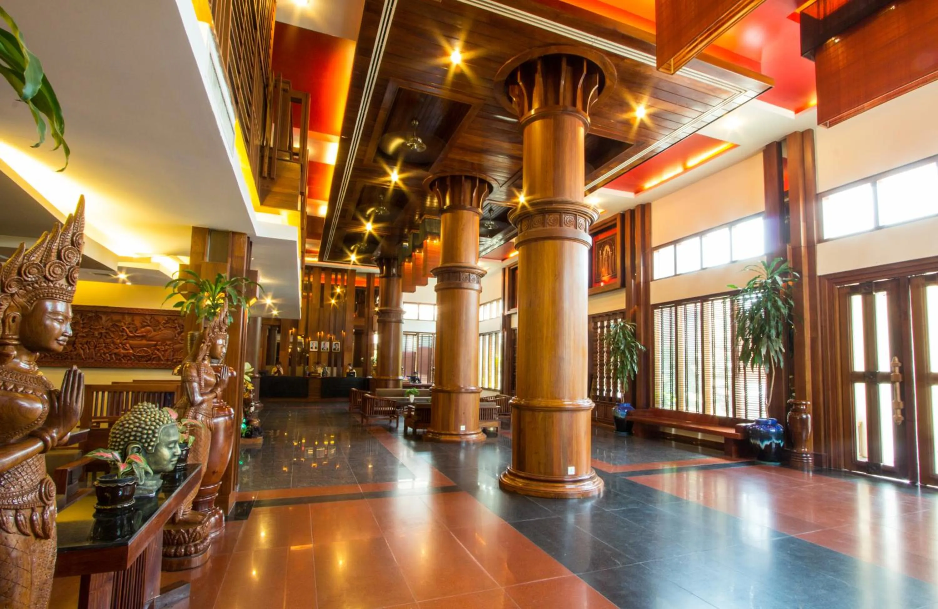 Lobby or reception in Royal Empire Hotel